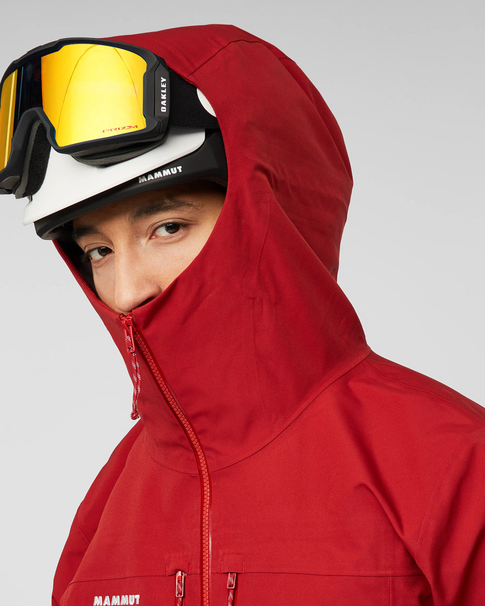 dark mammut red