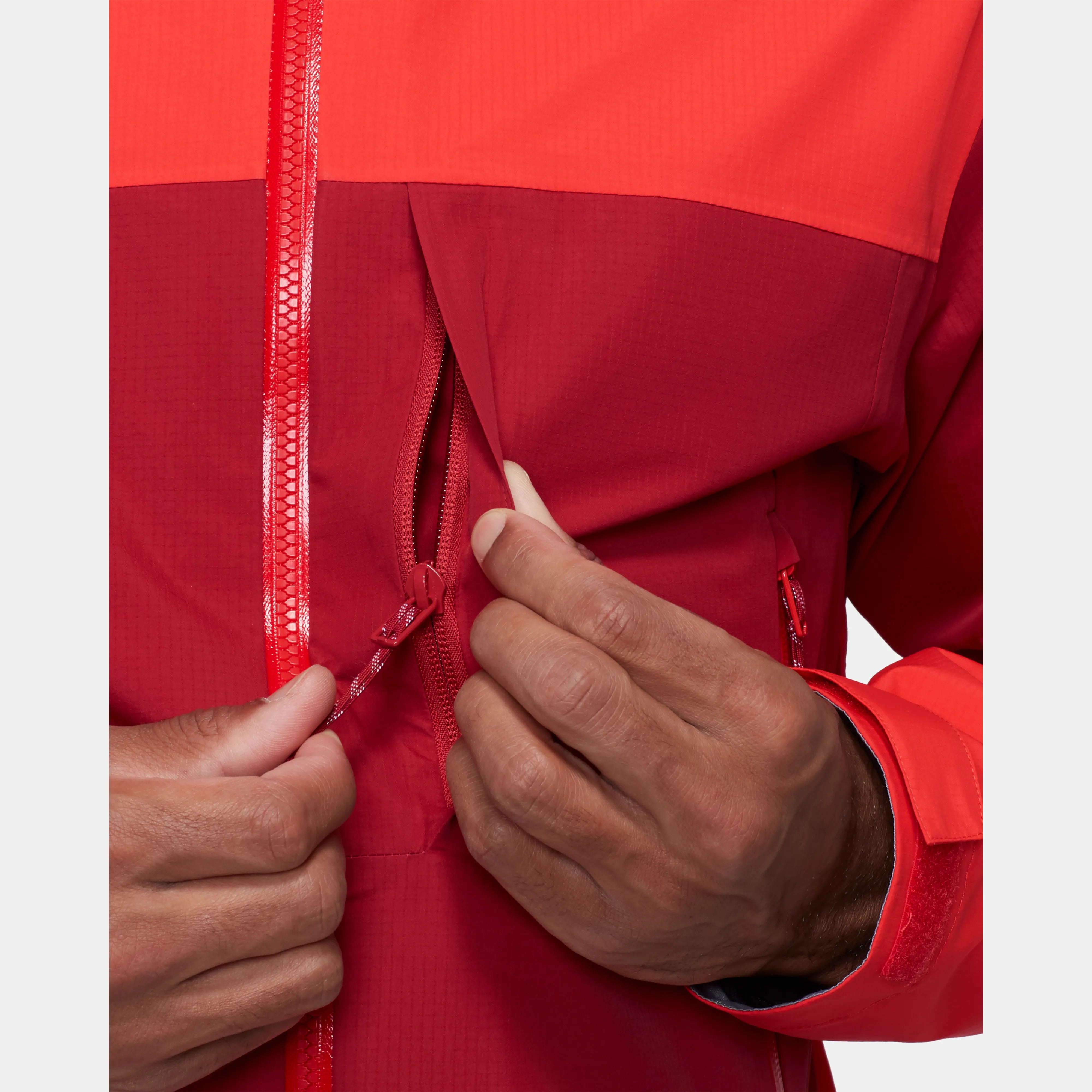 dark mammut red-mammut red