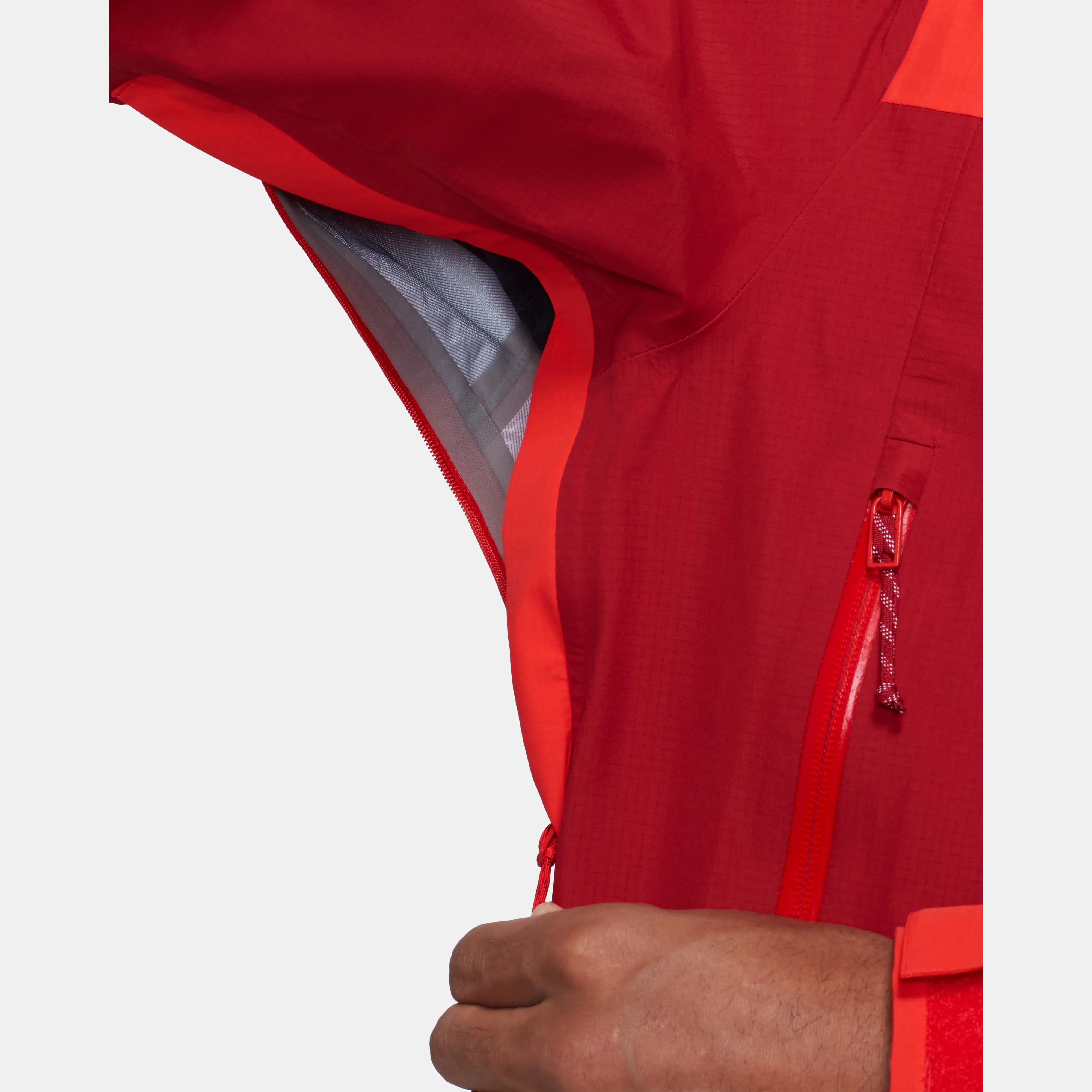 dark mammut red-mammut red