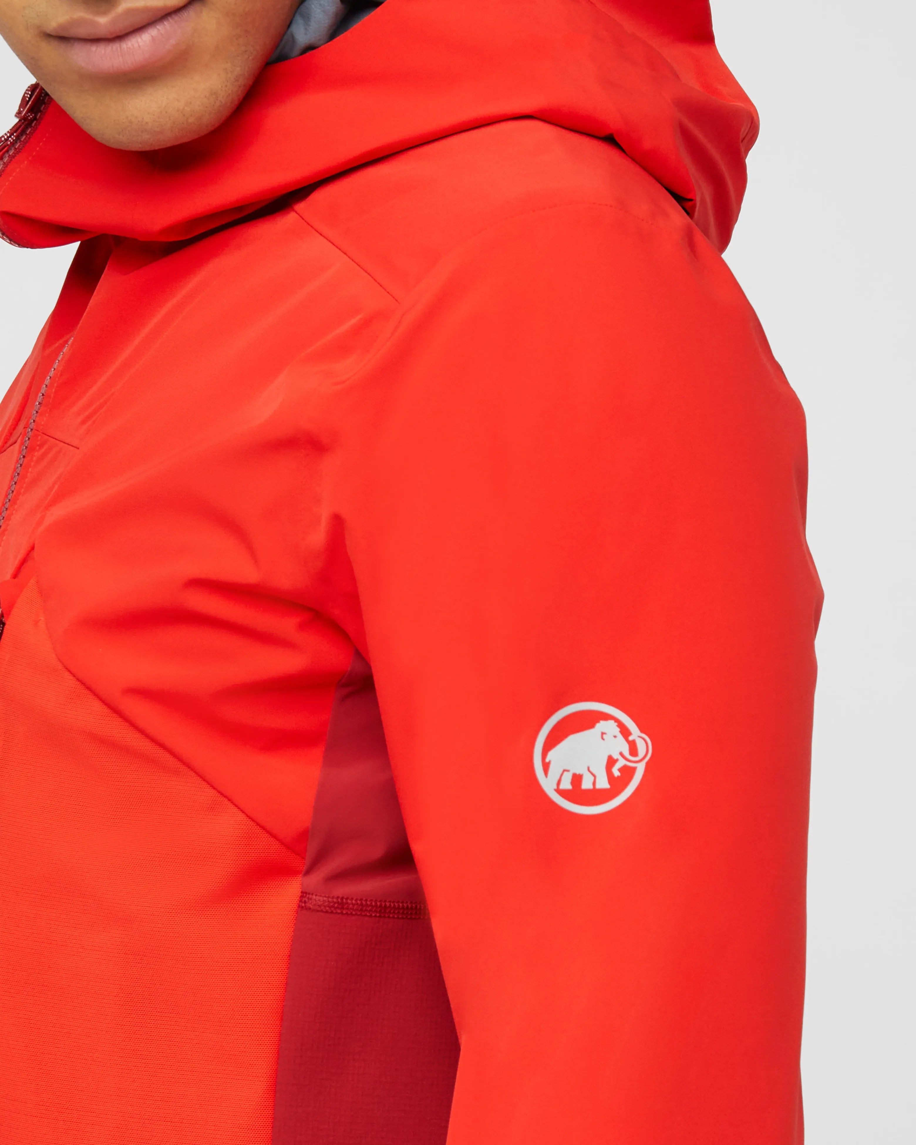 mammut red-dark mammut red