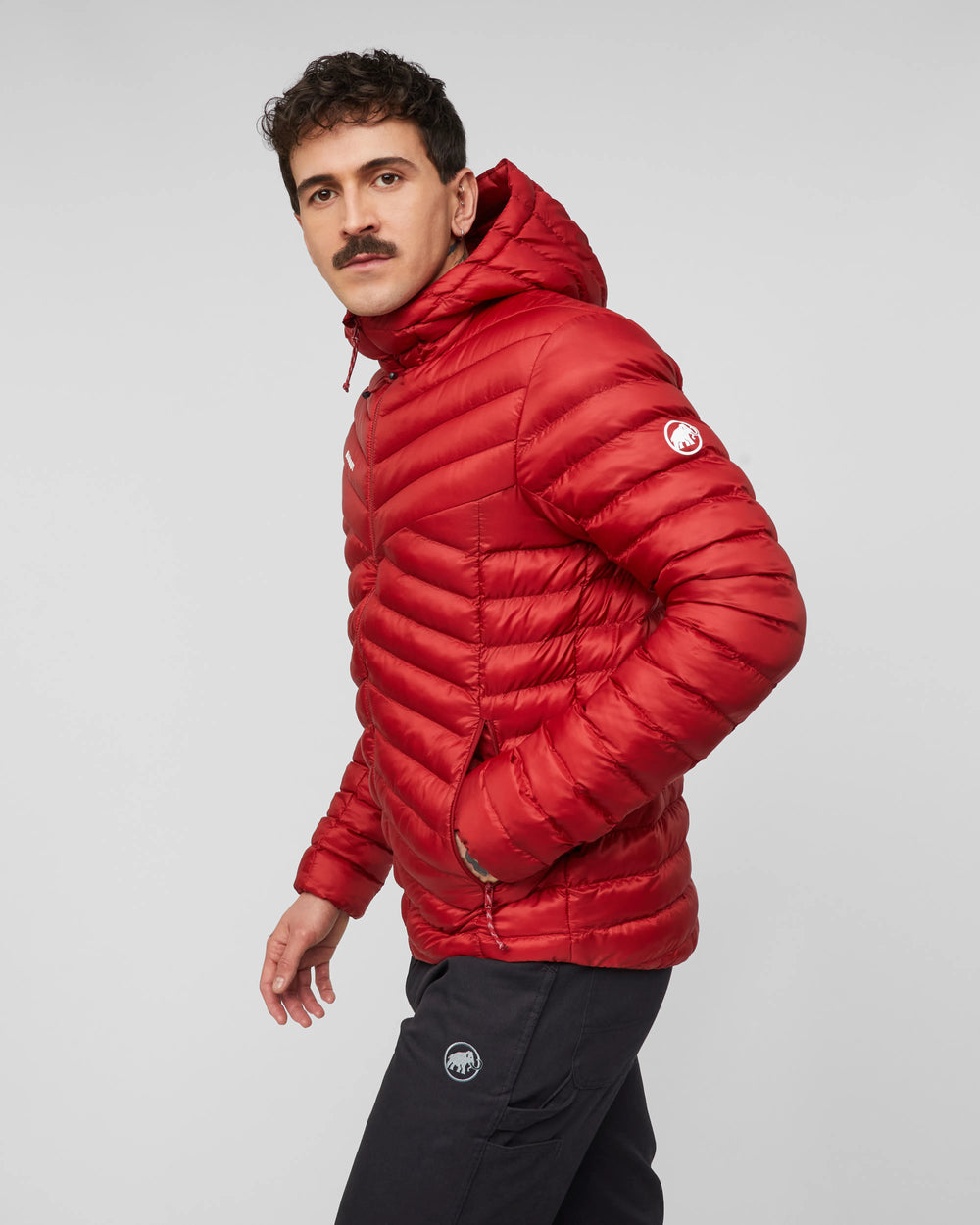 dark mammut red