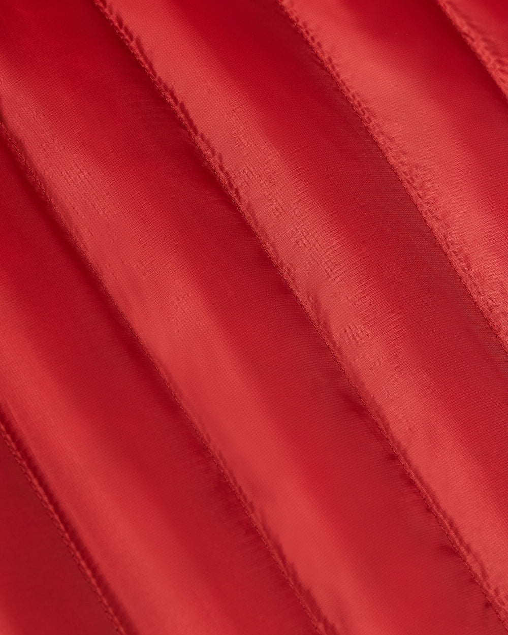 dark mammut red