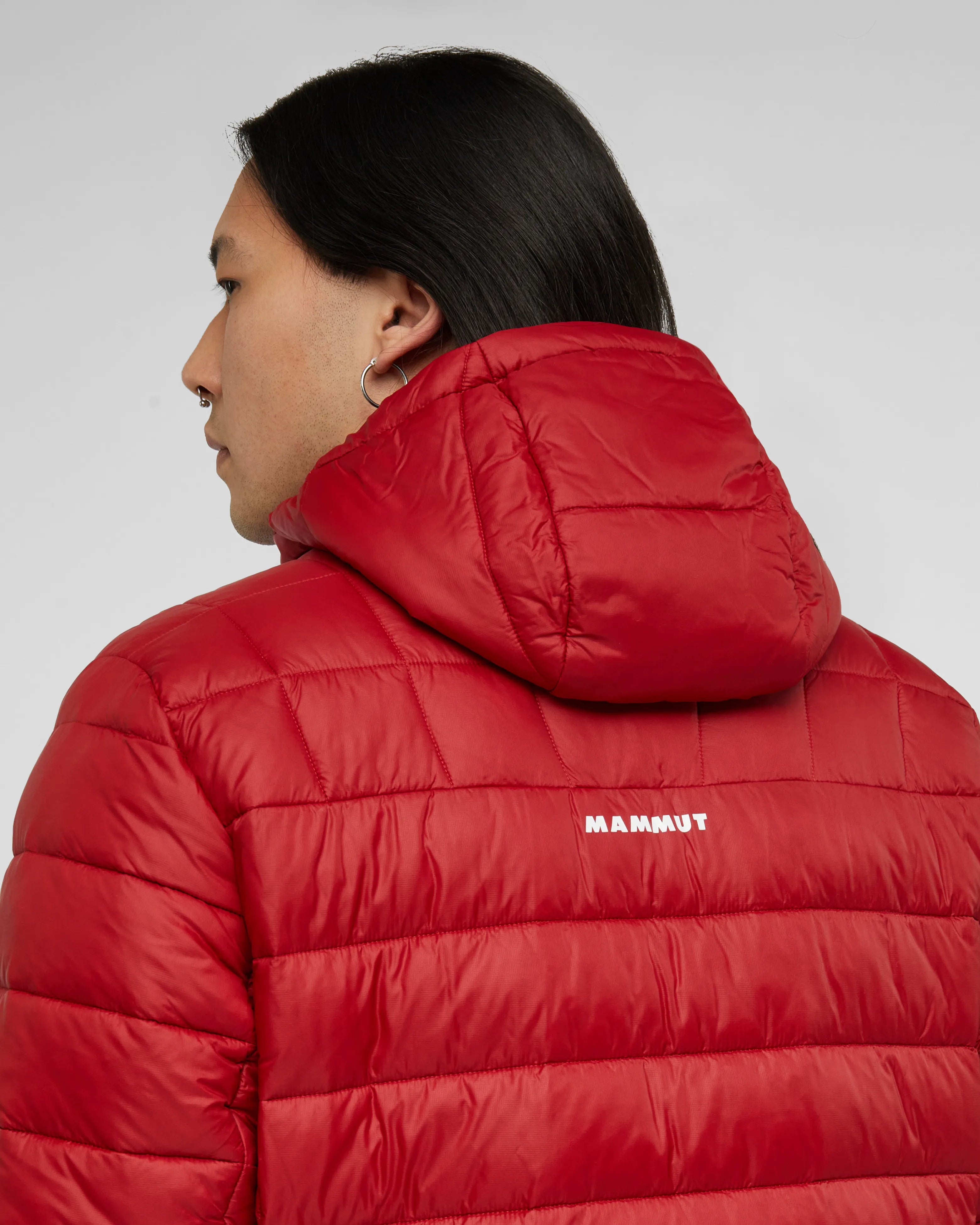 dark mammut red