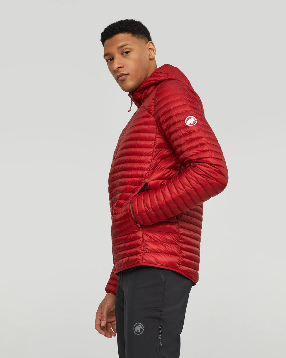 dark mammut red