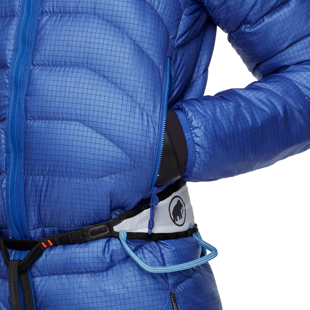 eiger blue