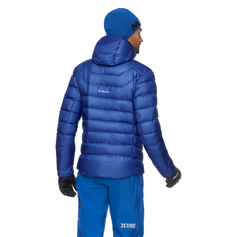 eiger blue