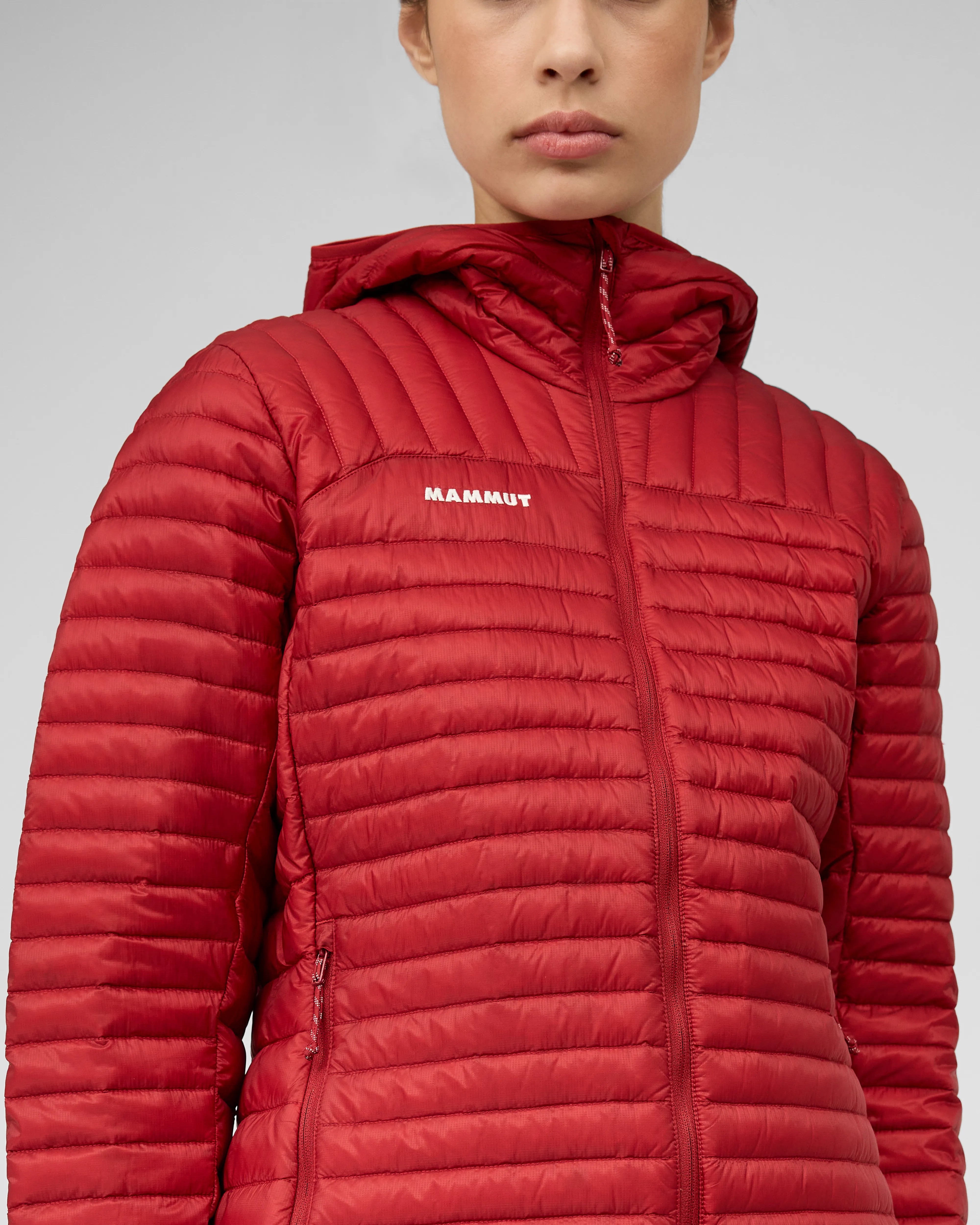 dark mammut red