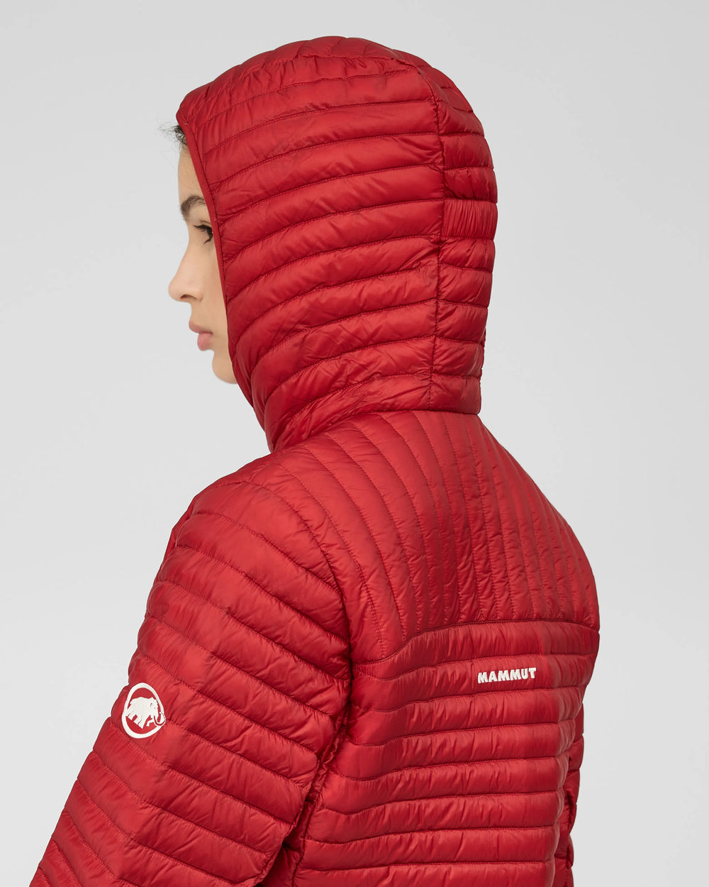 dark mammut red