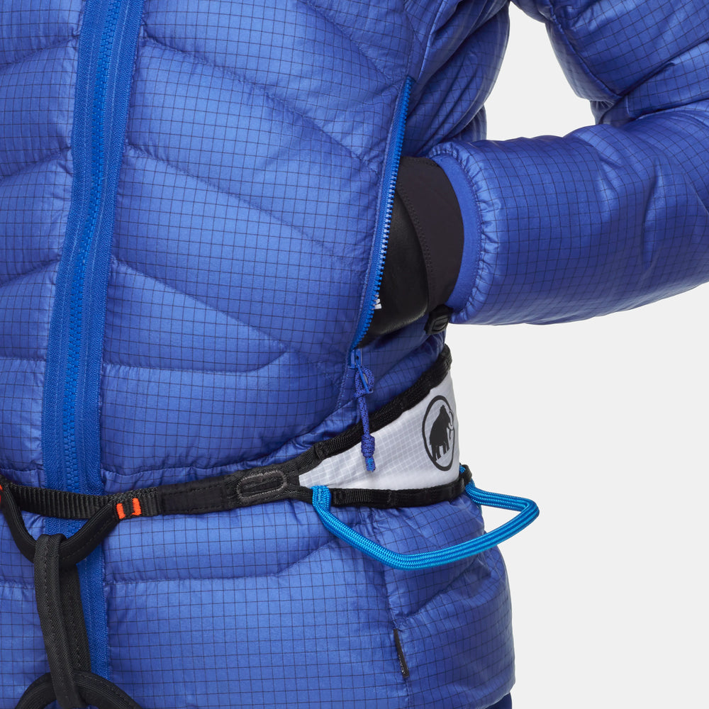 eiger blue