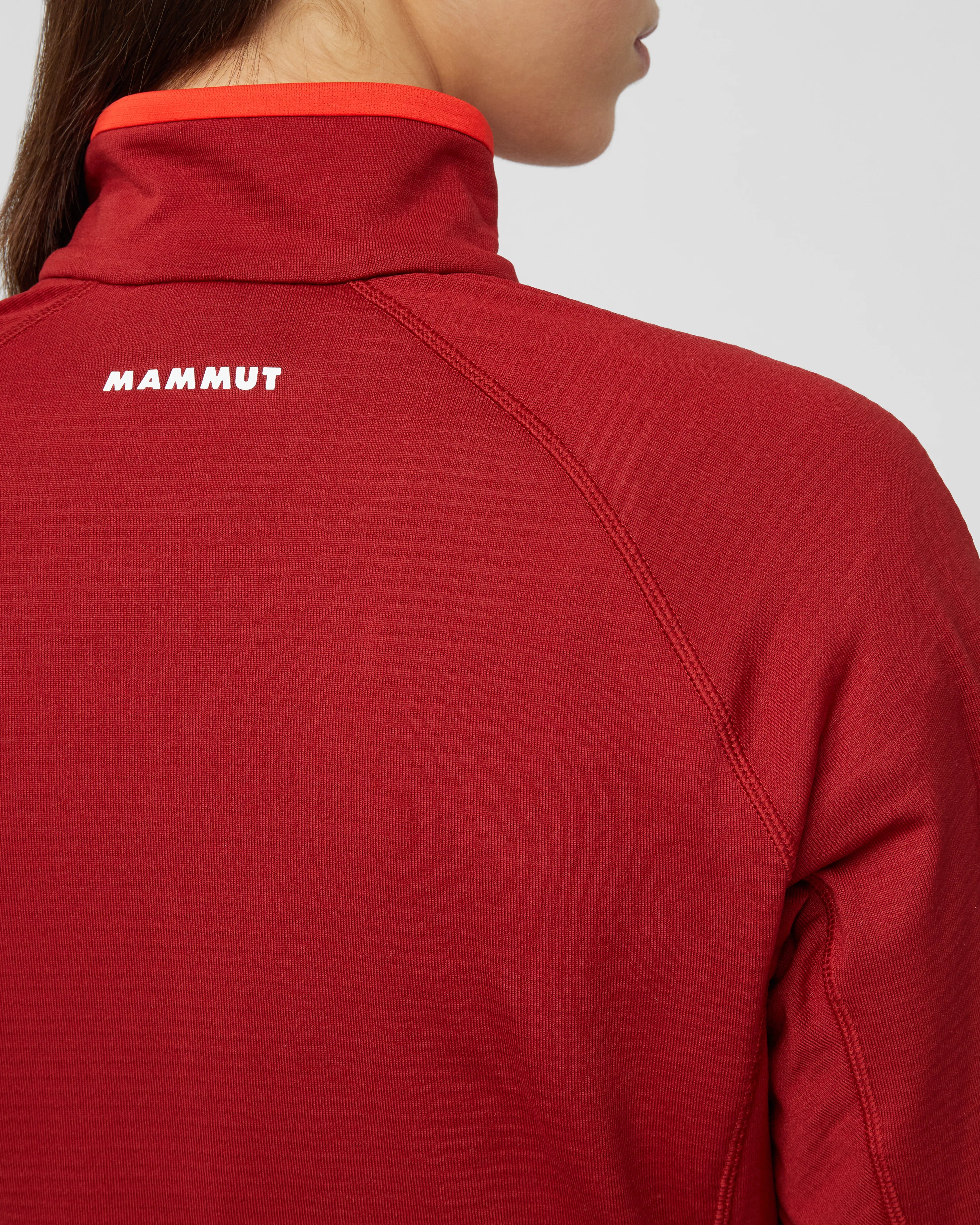 dark mammut red-mammut red