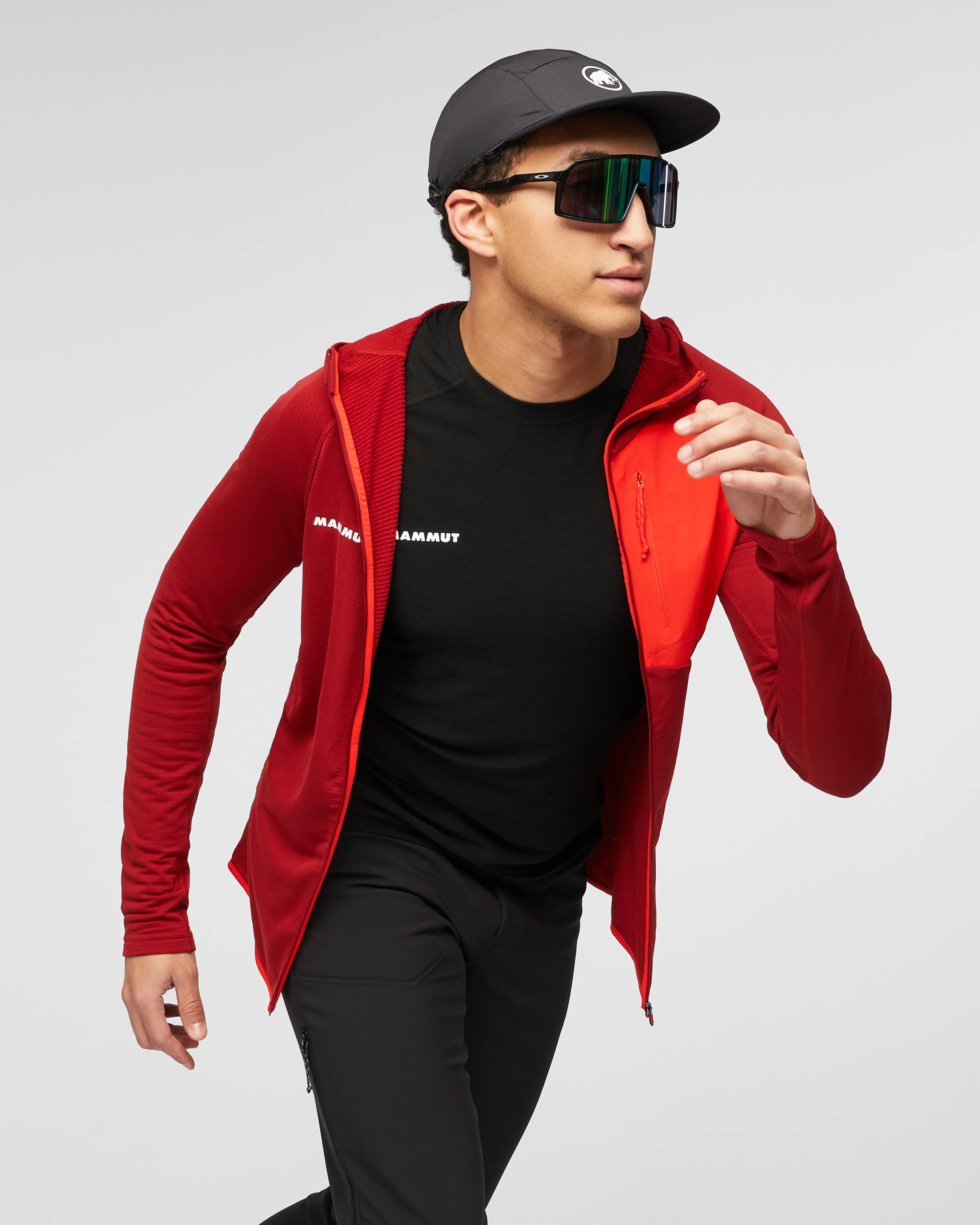 dark mammut red-mammut red