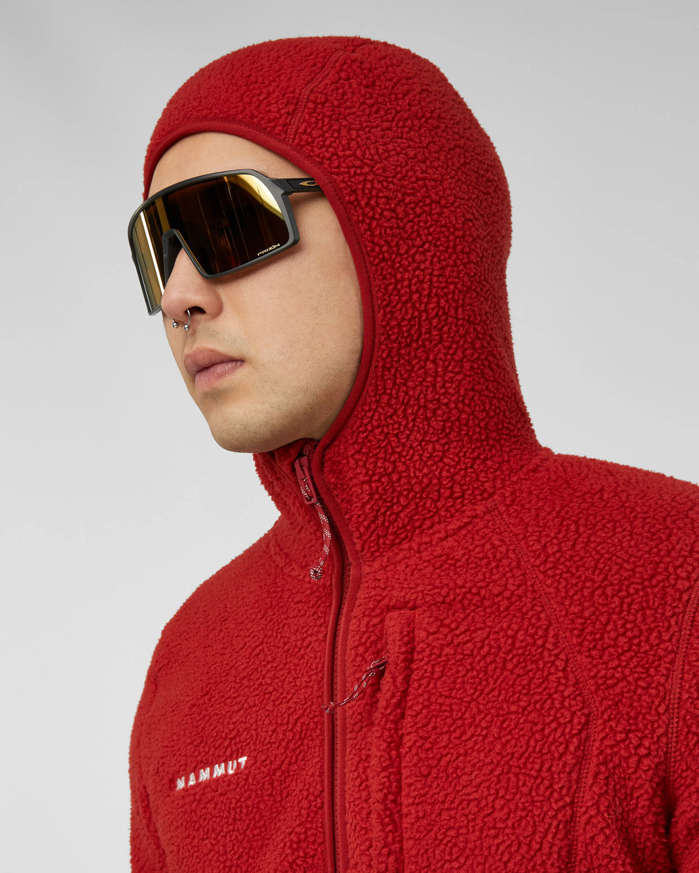 dark mammut red