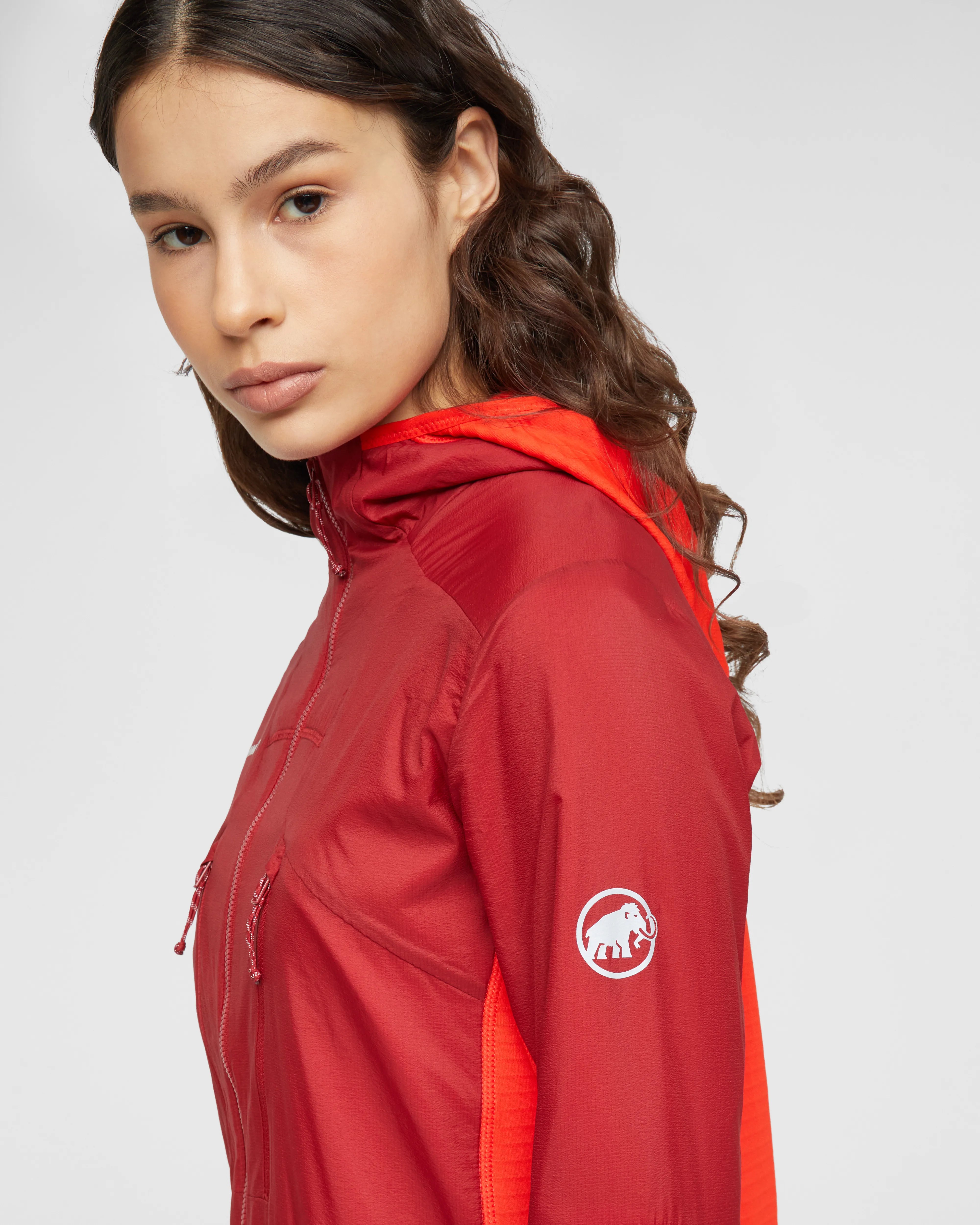 dark mammut red-mammut red