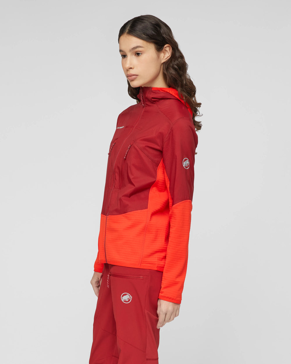 dark mammut red-mammut red