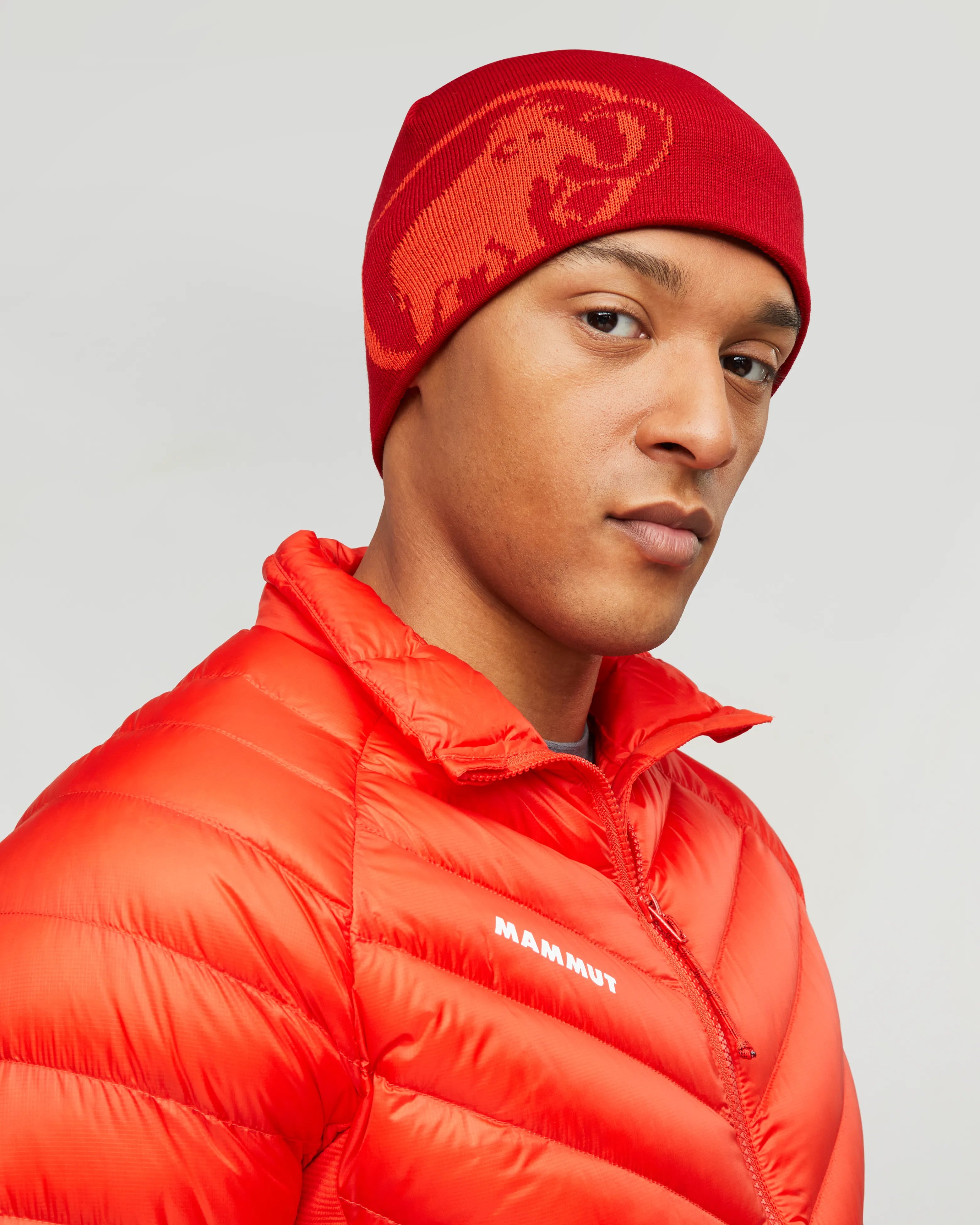 dark mammut red-mammut red