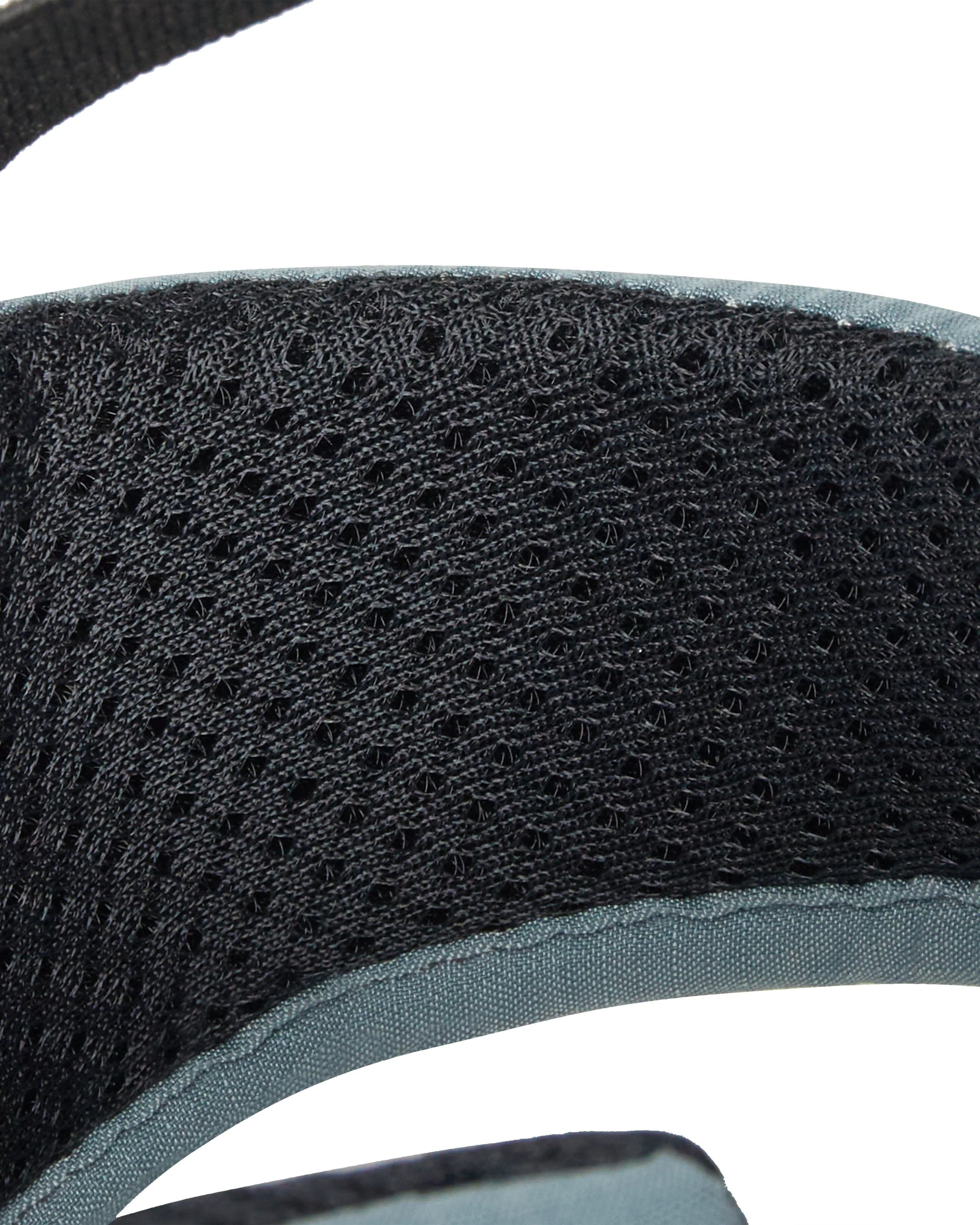strata-mammut red