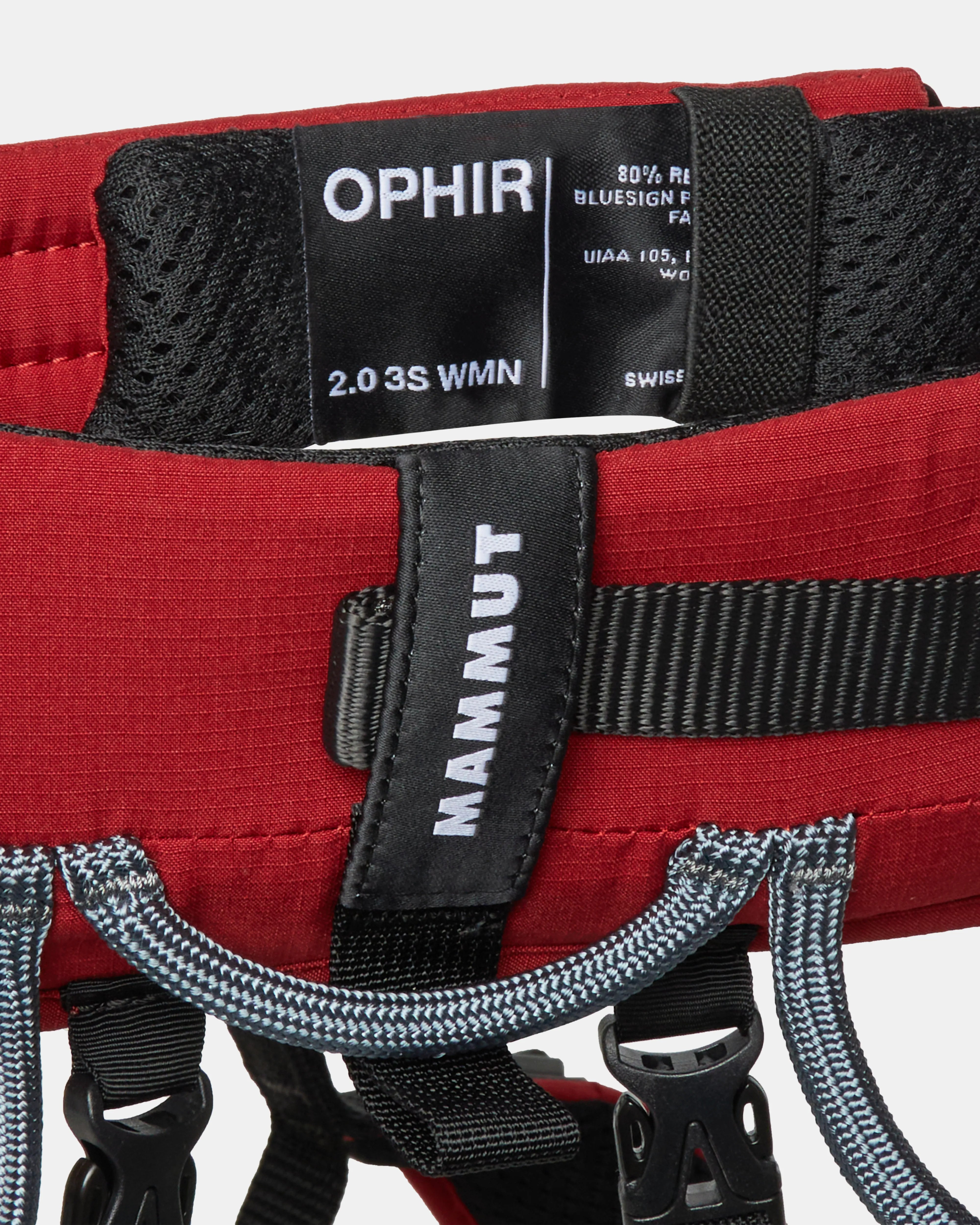 dark mammut red-strata
