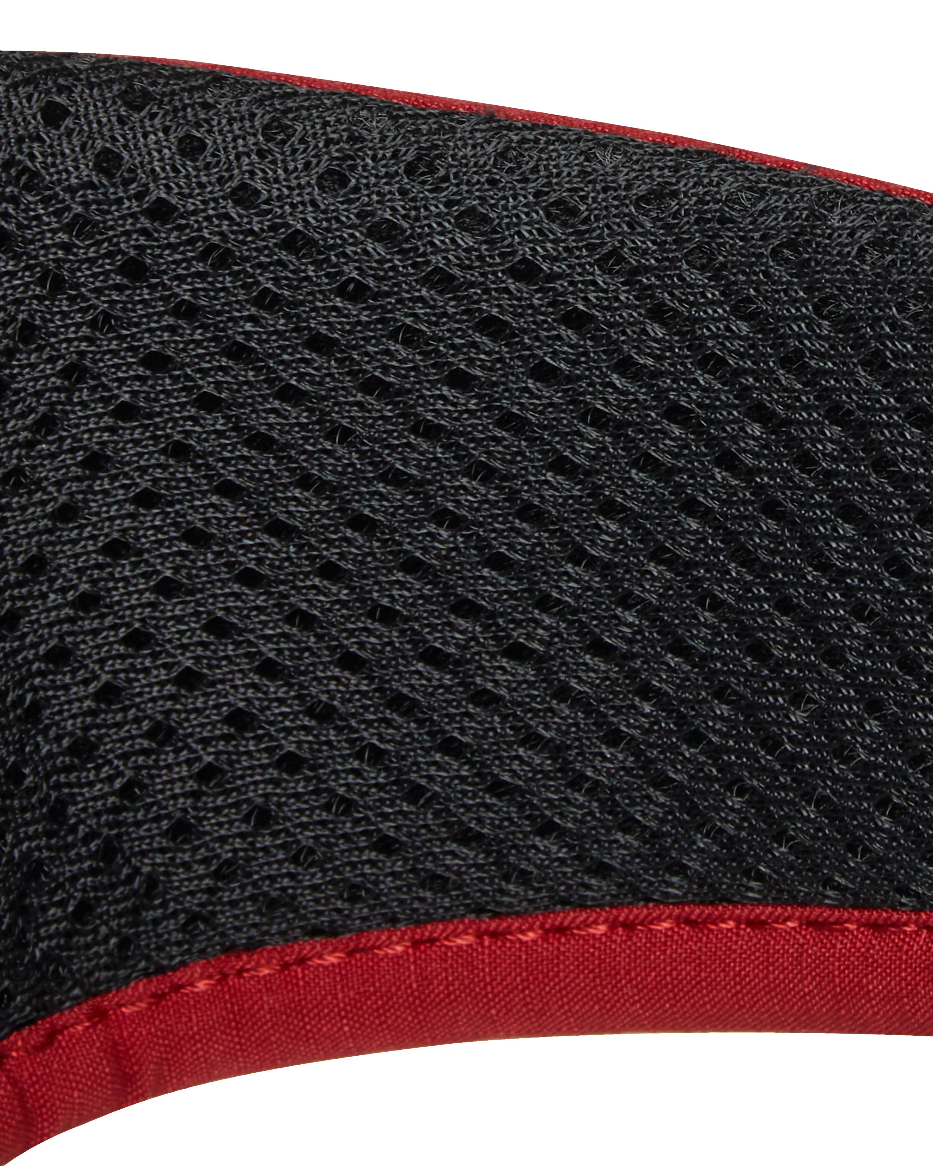 dark mammut red-strata