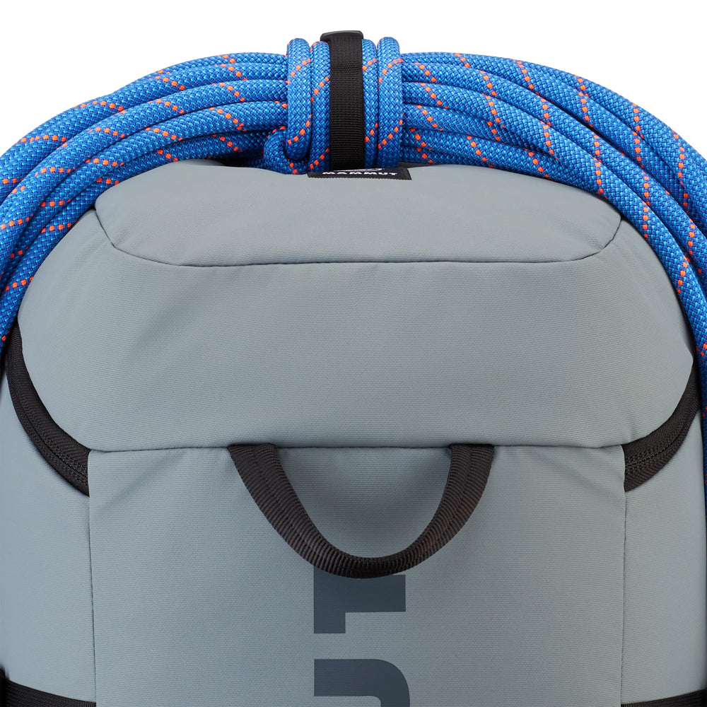 strata-black