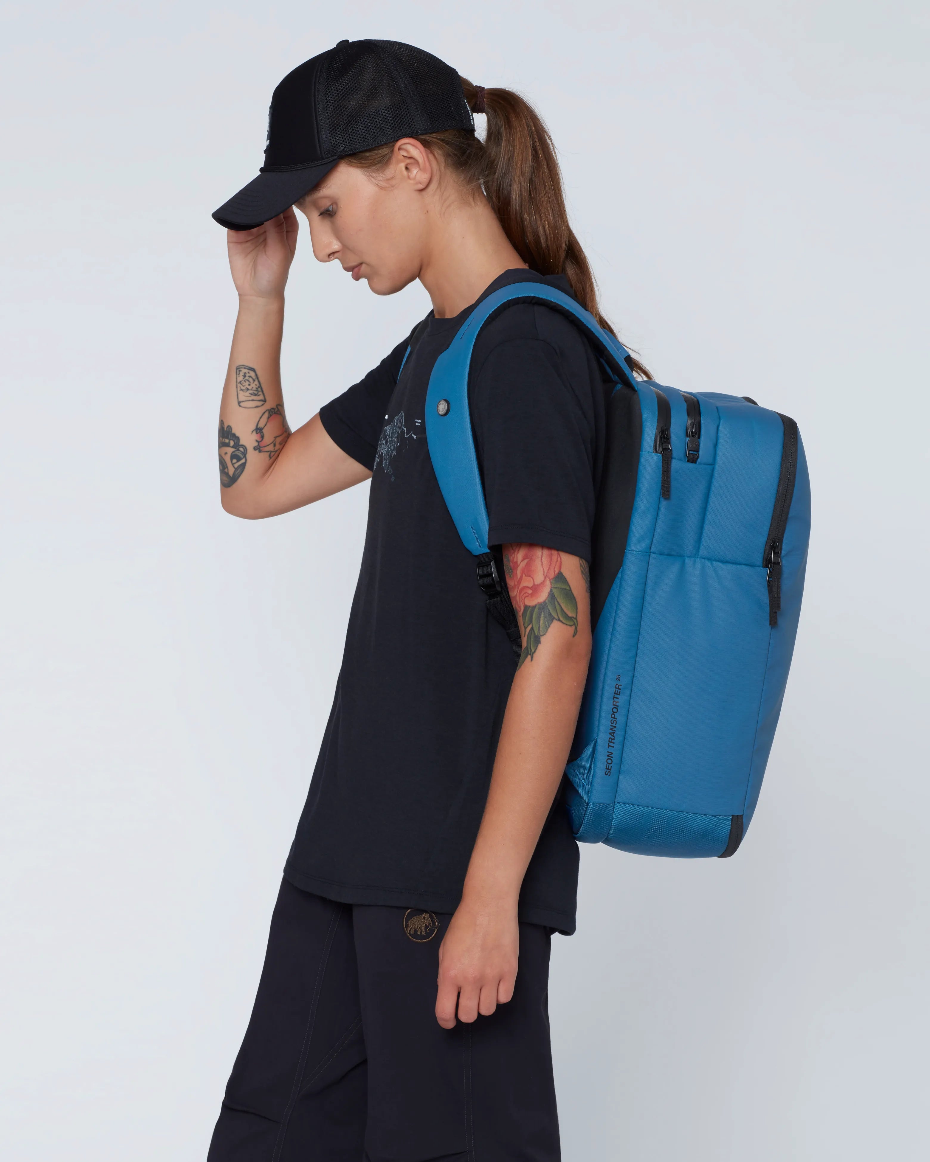 25 L