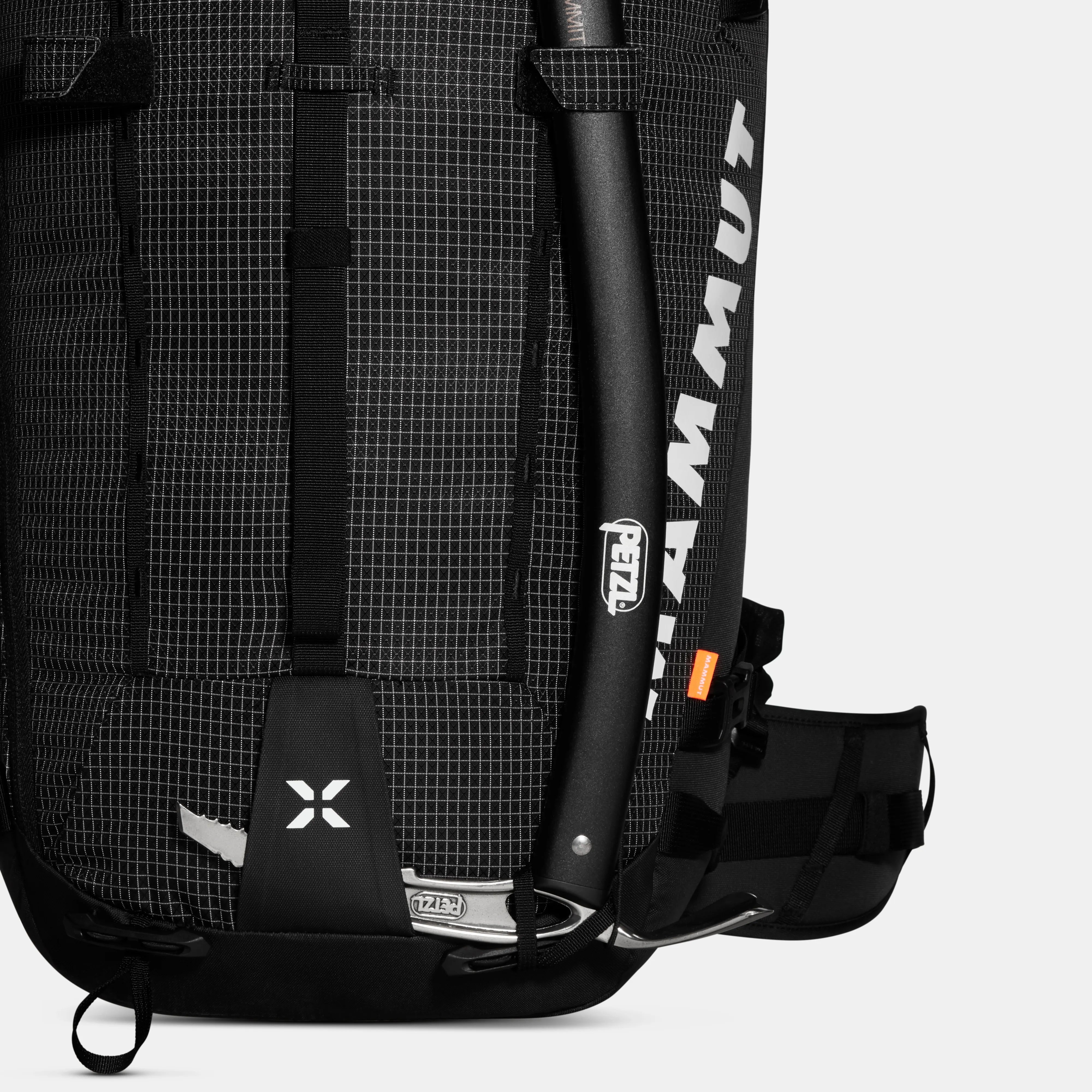 38 L