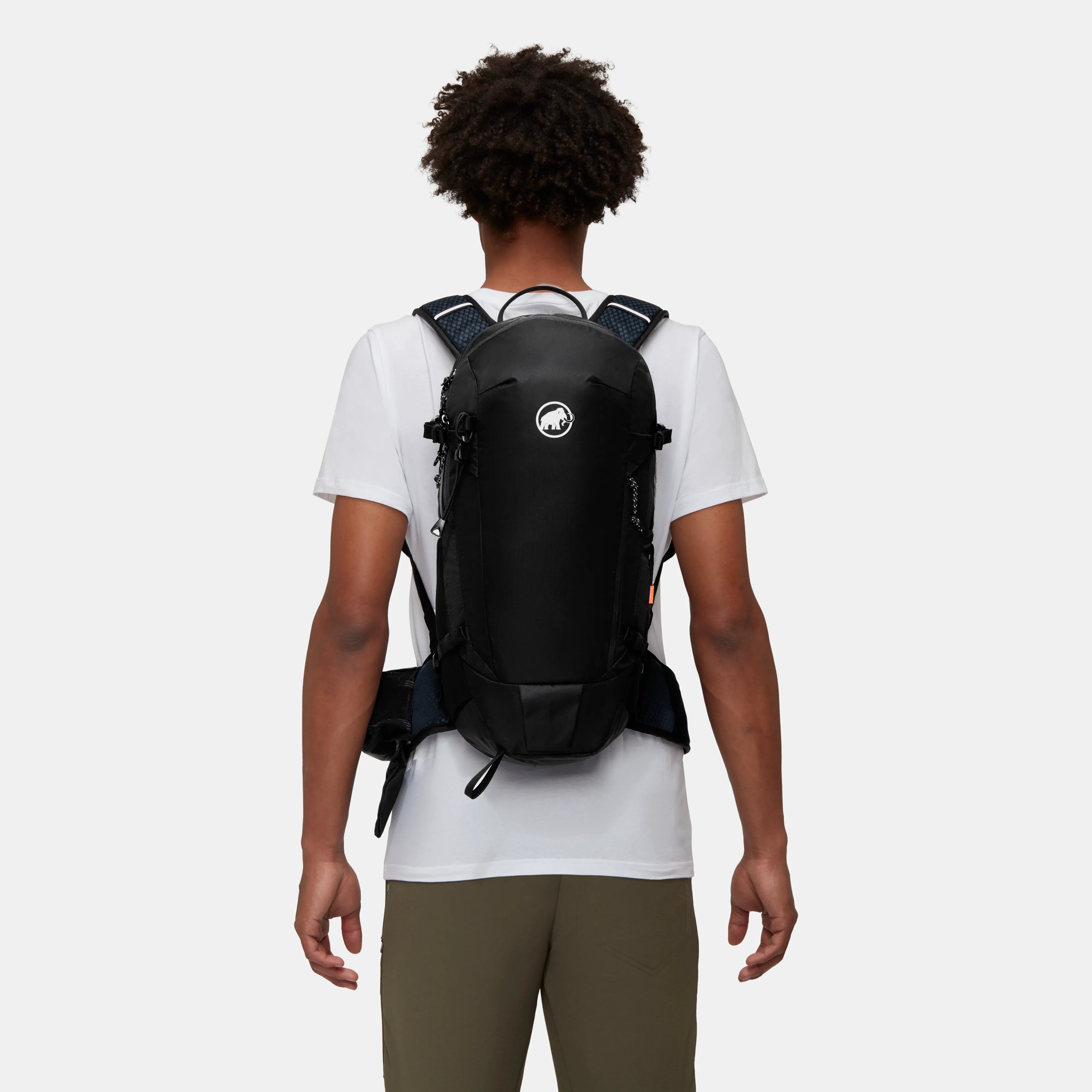 15 L