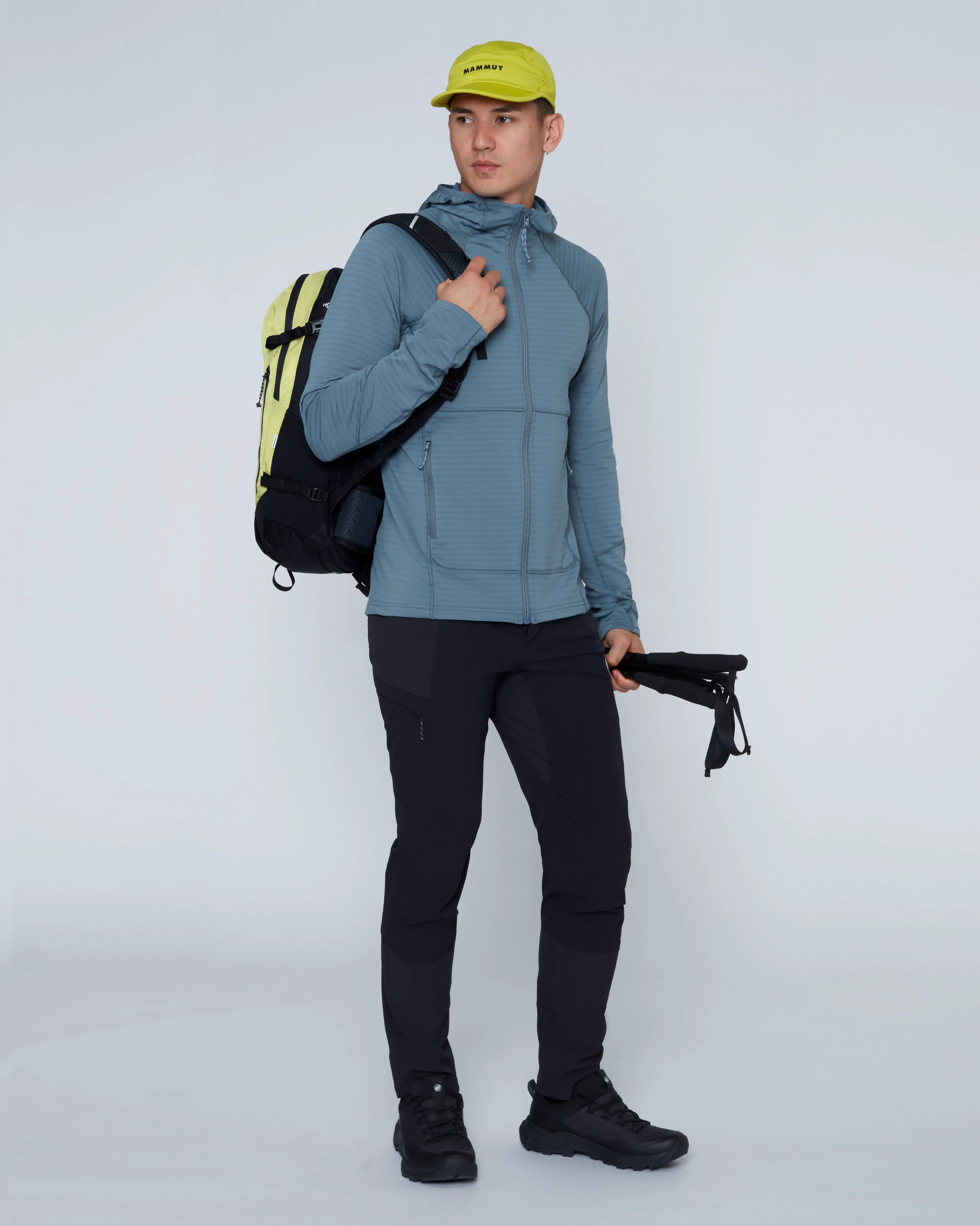 15 L