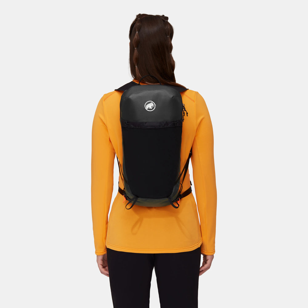 12 L