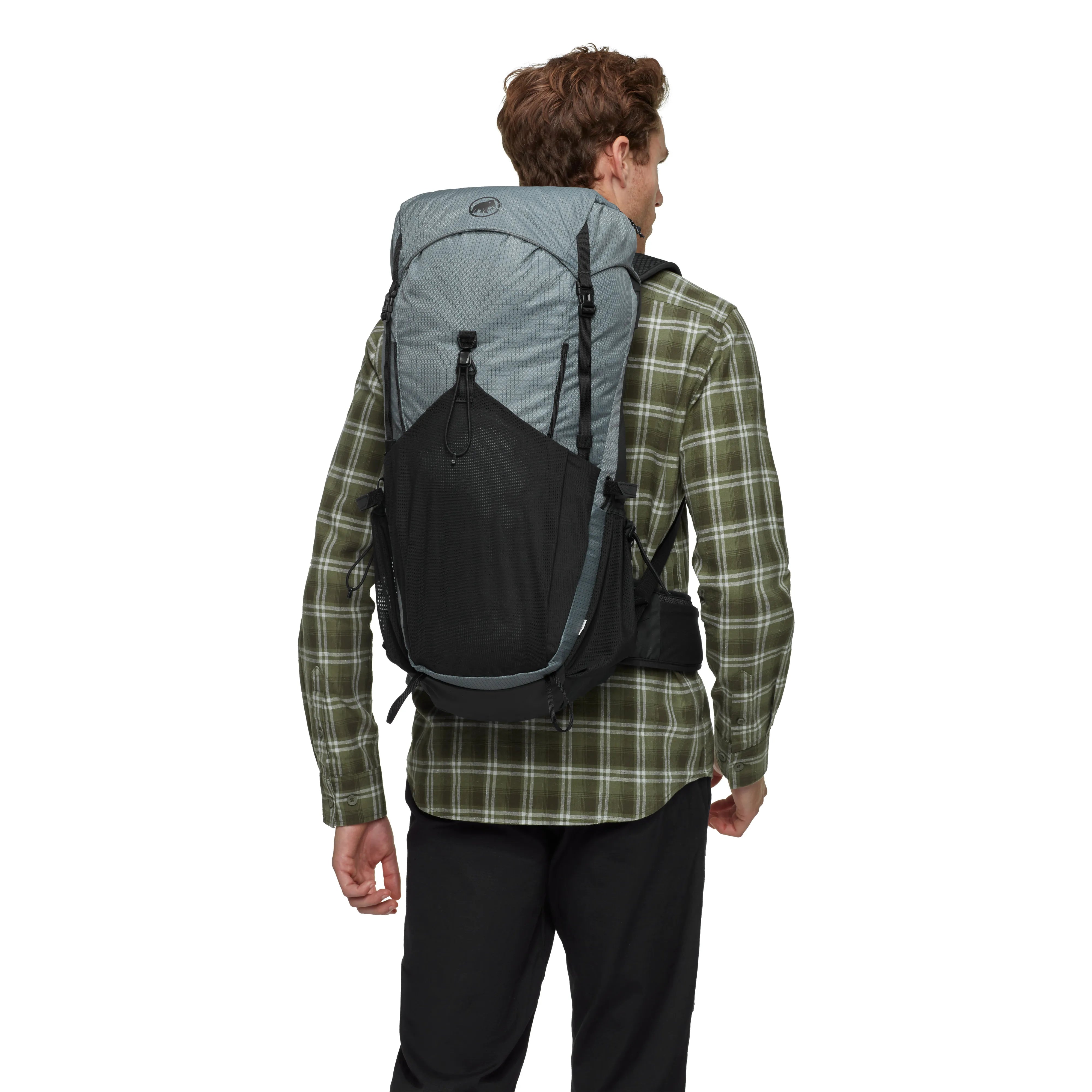 strata-black