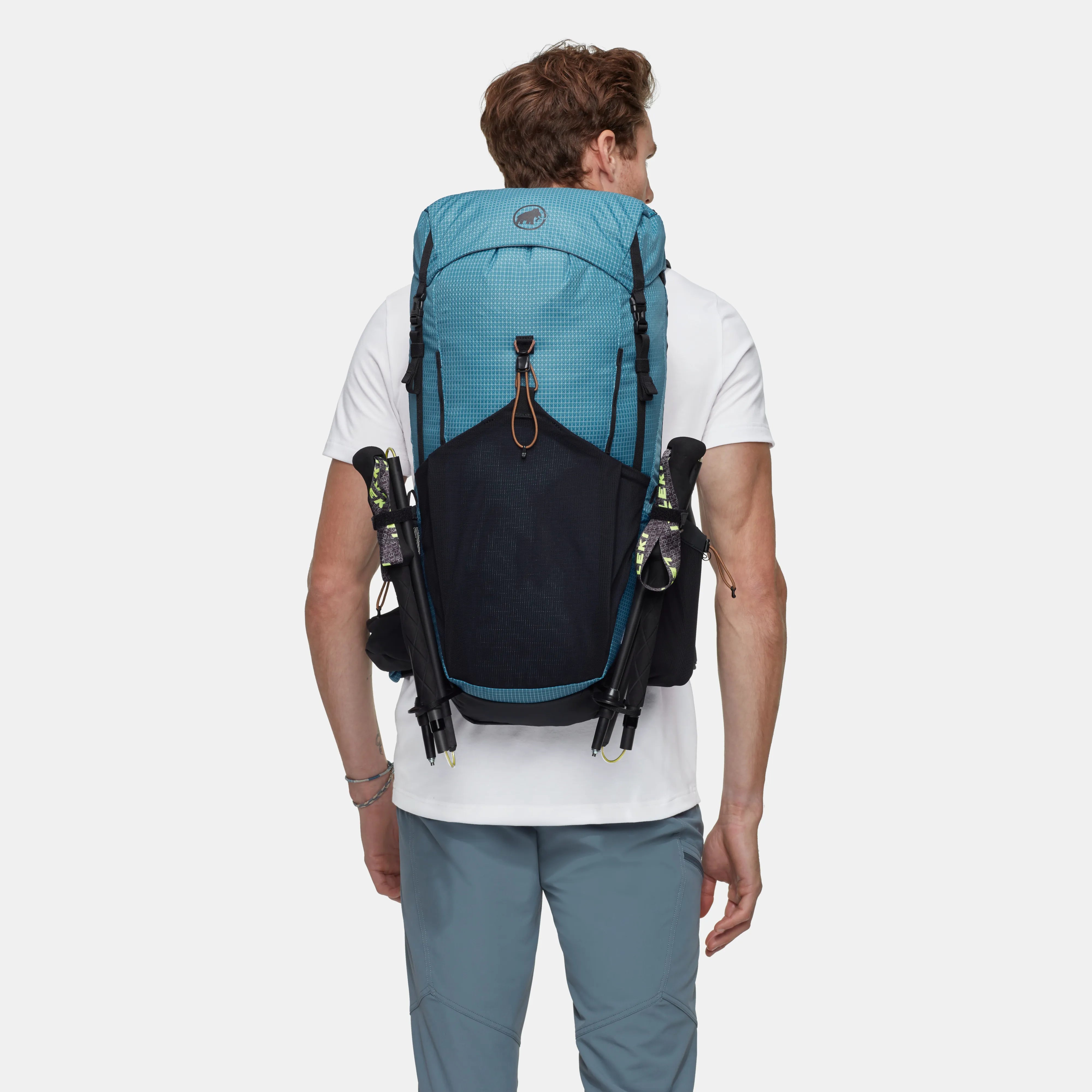 sapphire-black