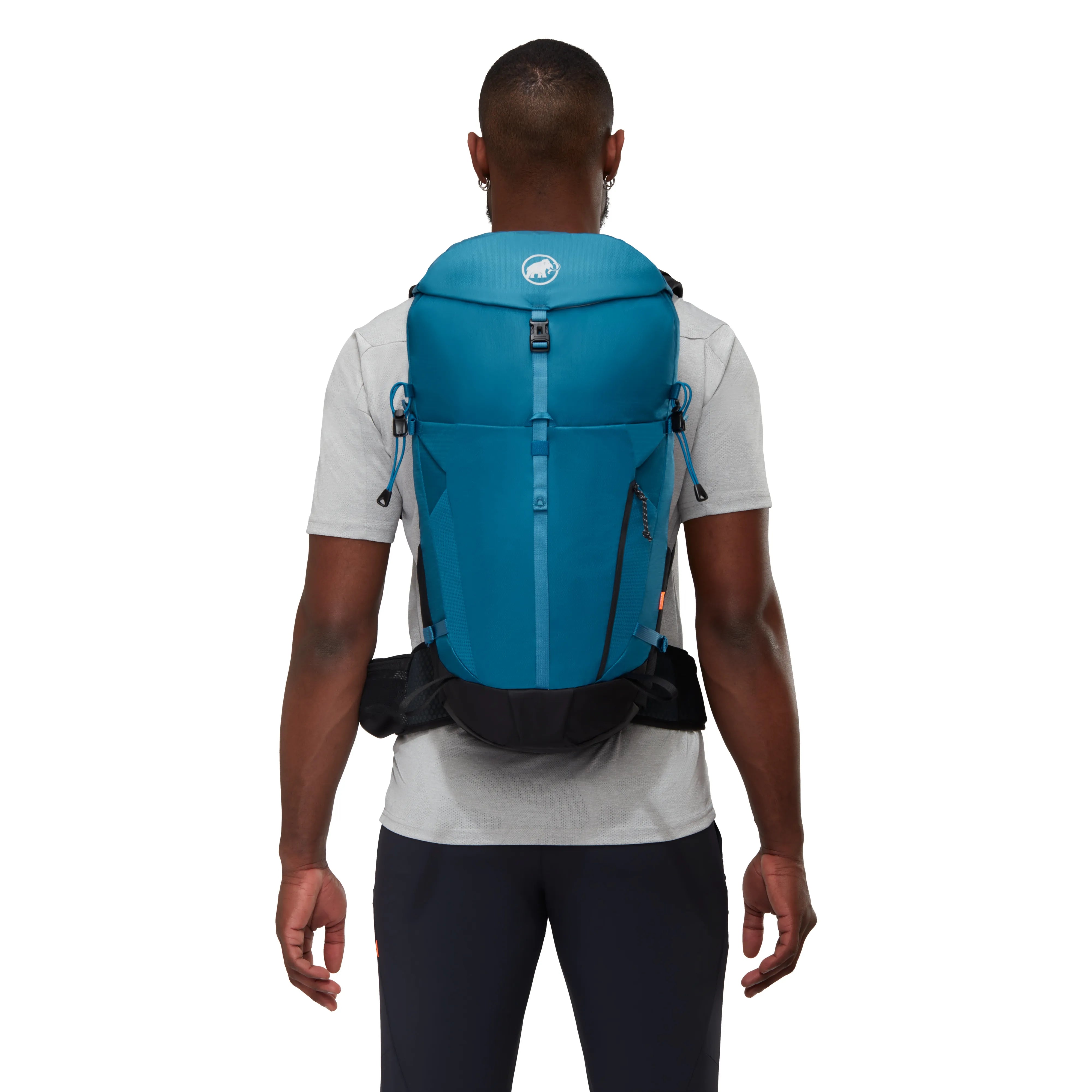30 L