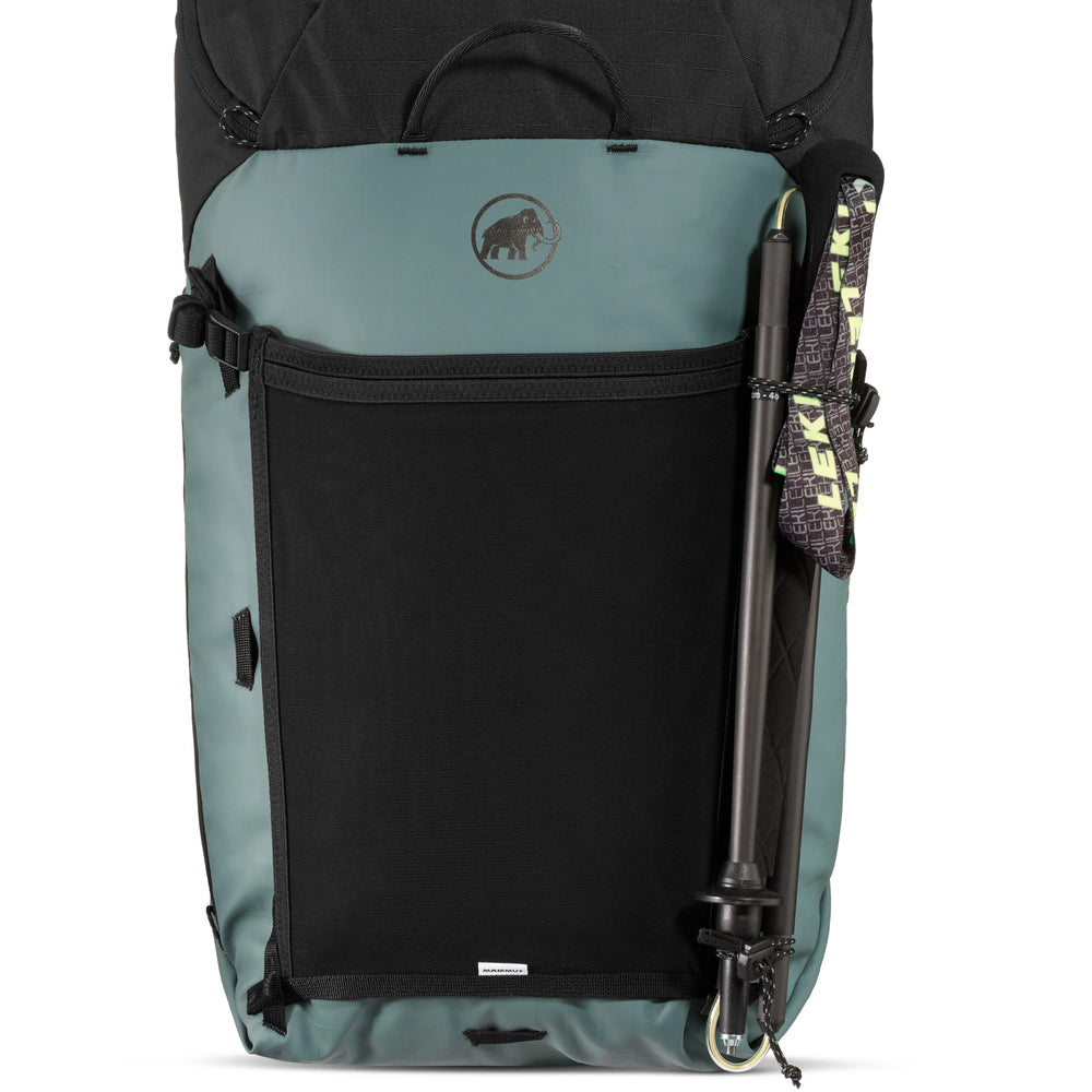 28 L