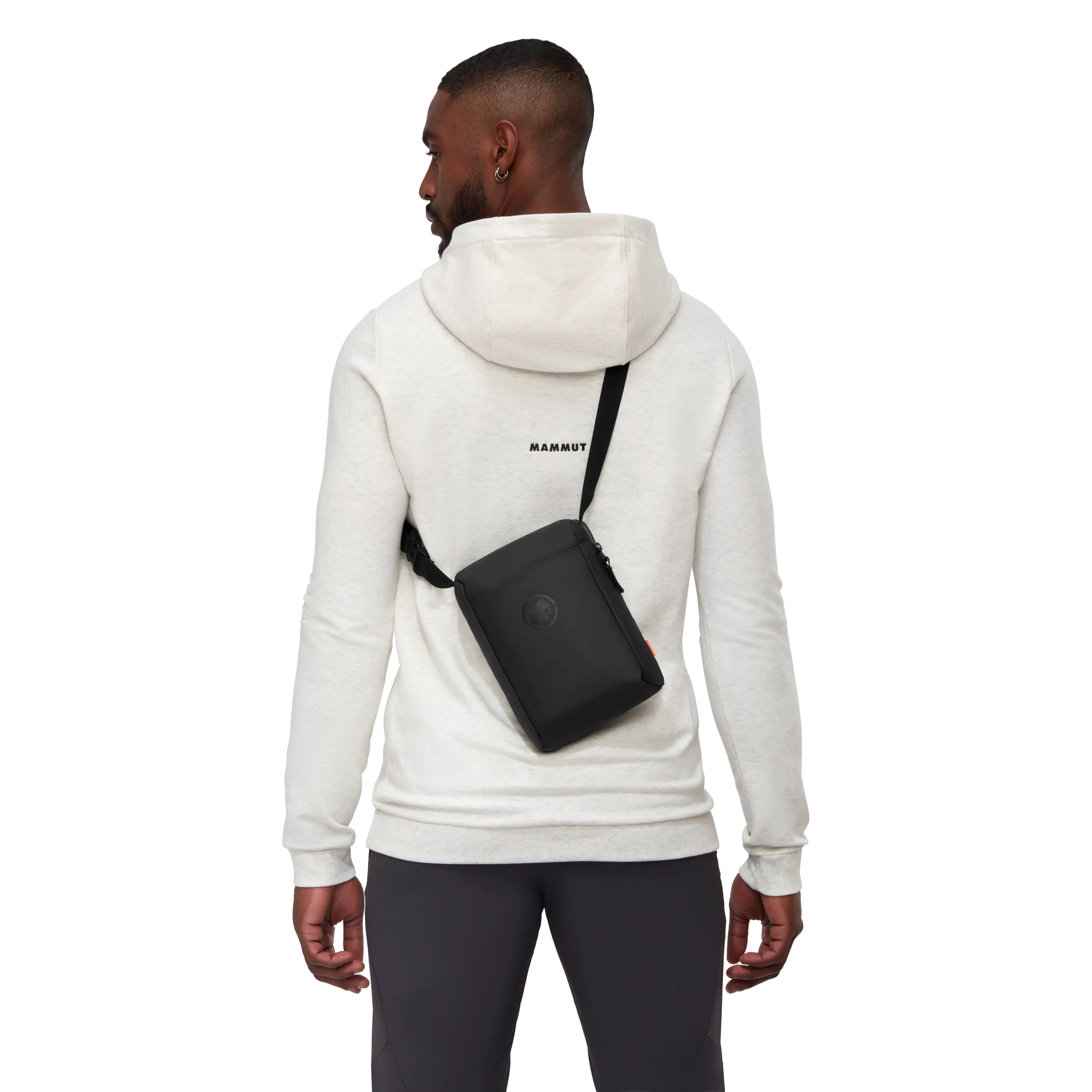2 L