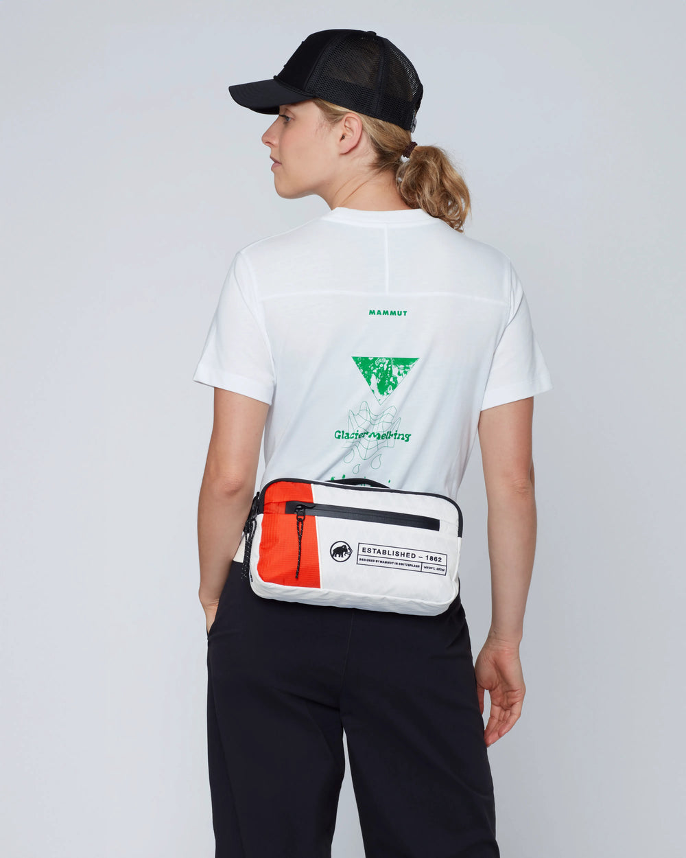 2 L