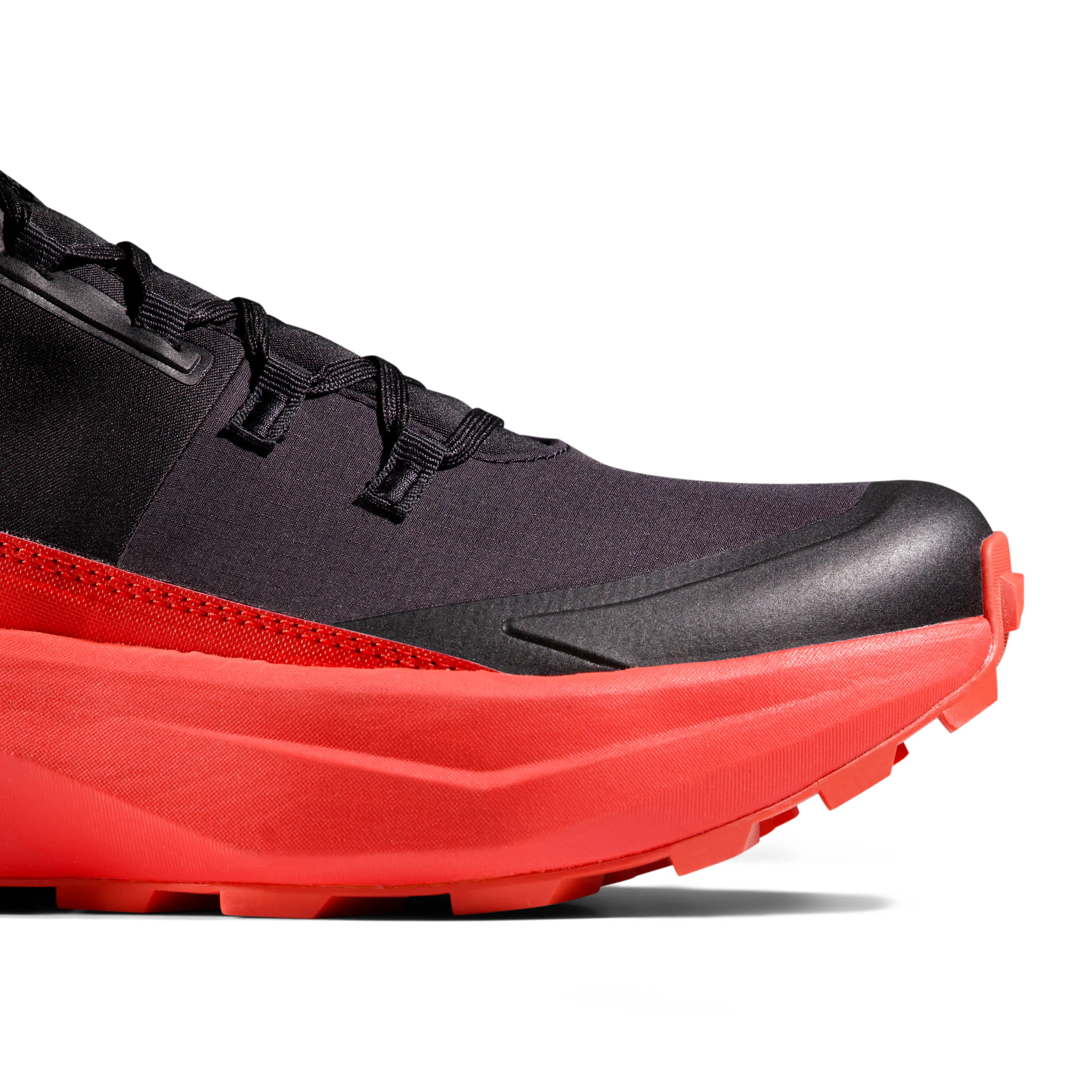 black-mammut red