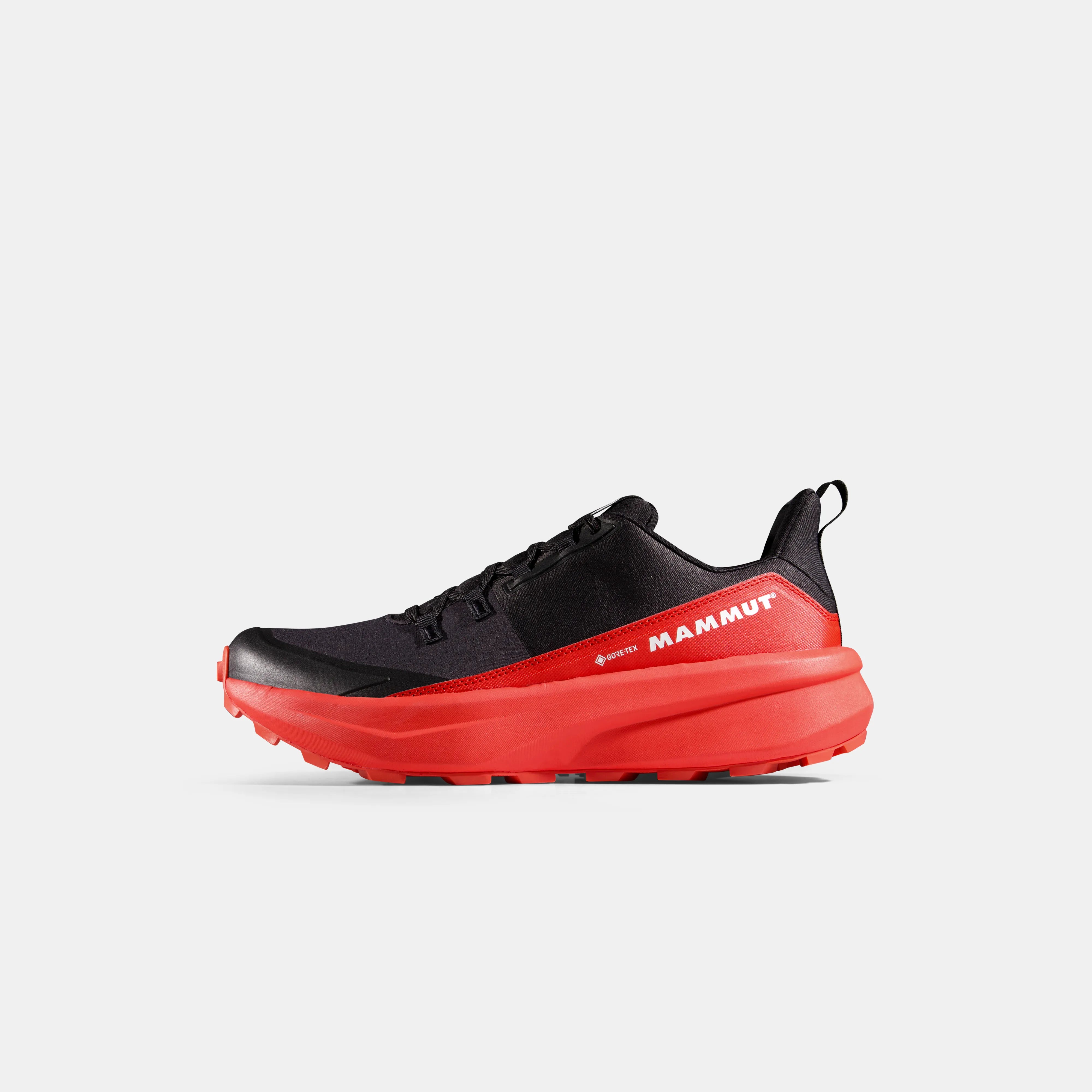 black-mammut red