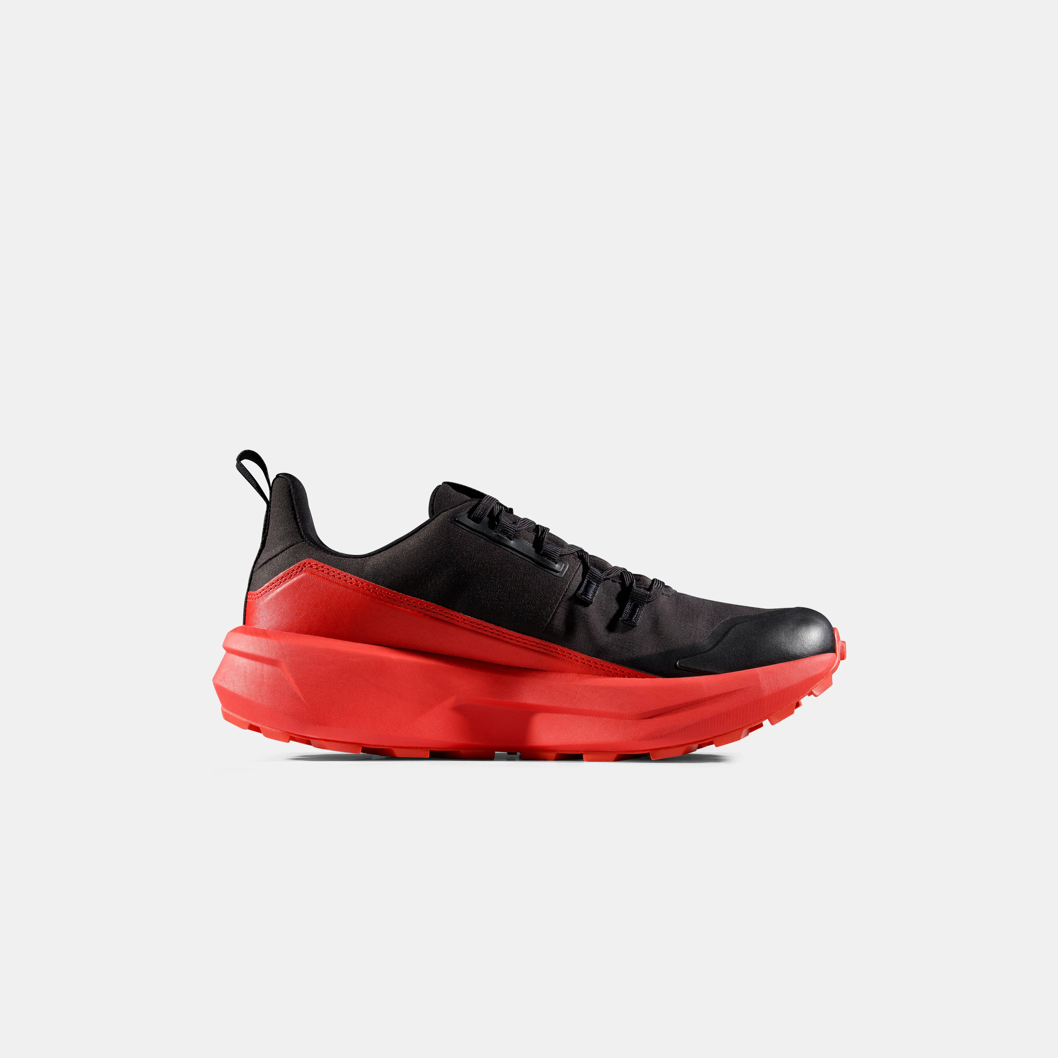 black-mammut red