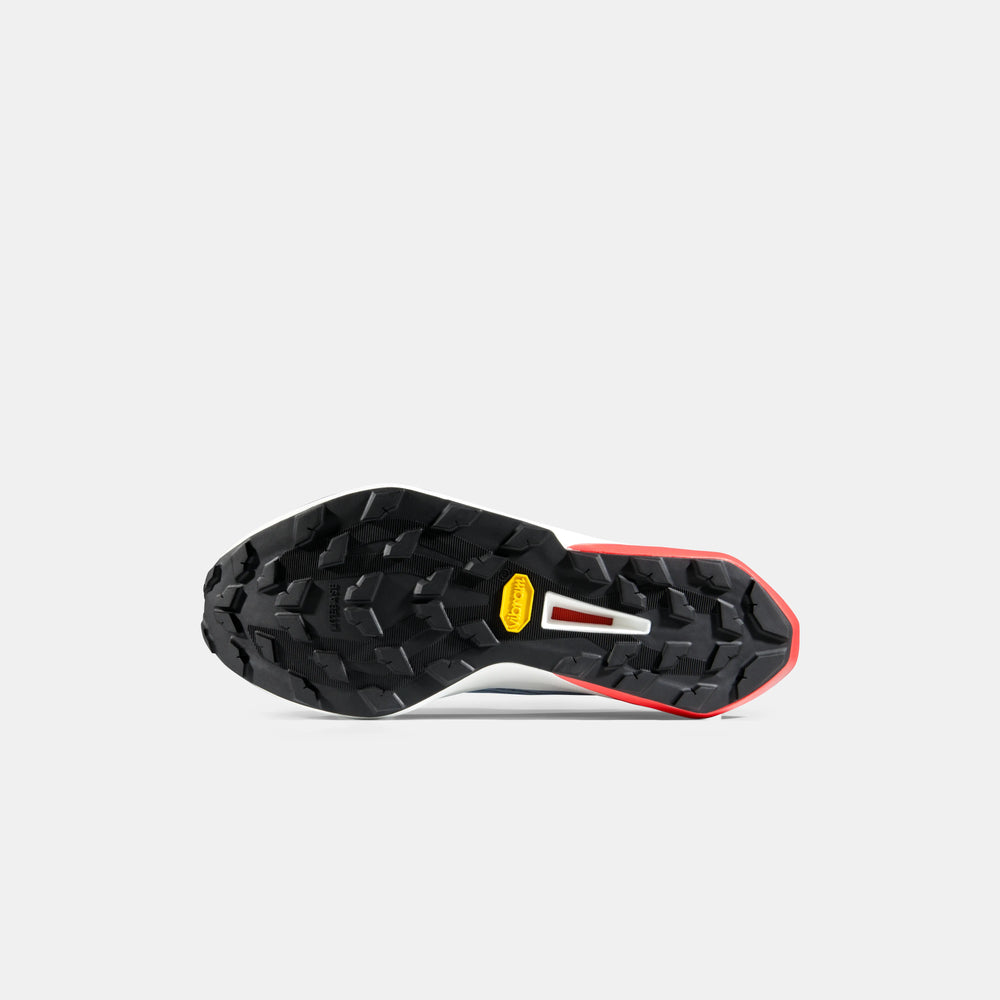 nebla-mammut red