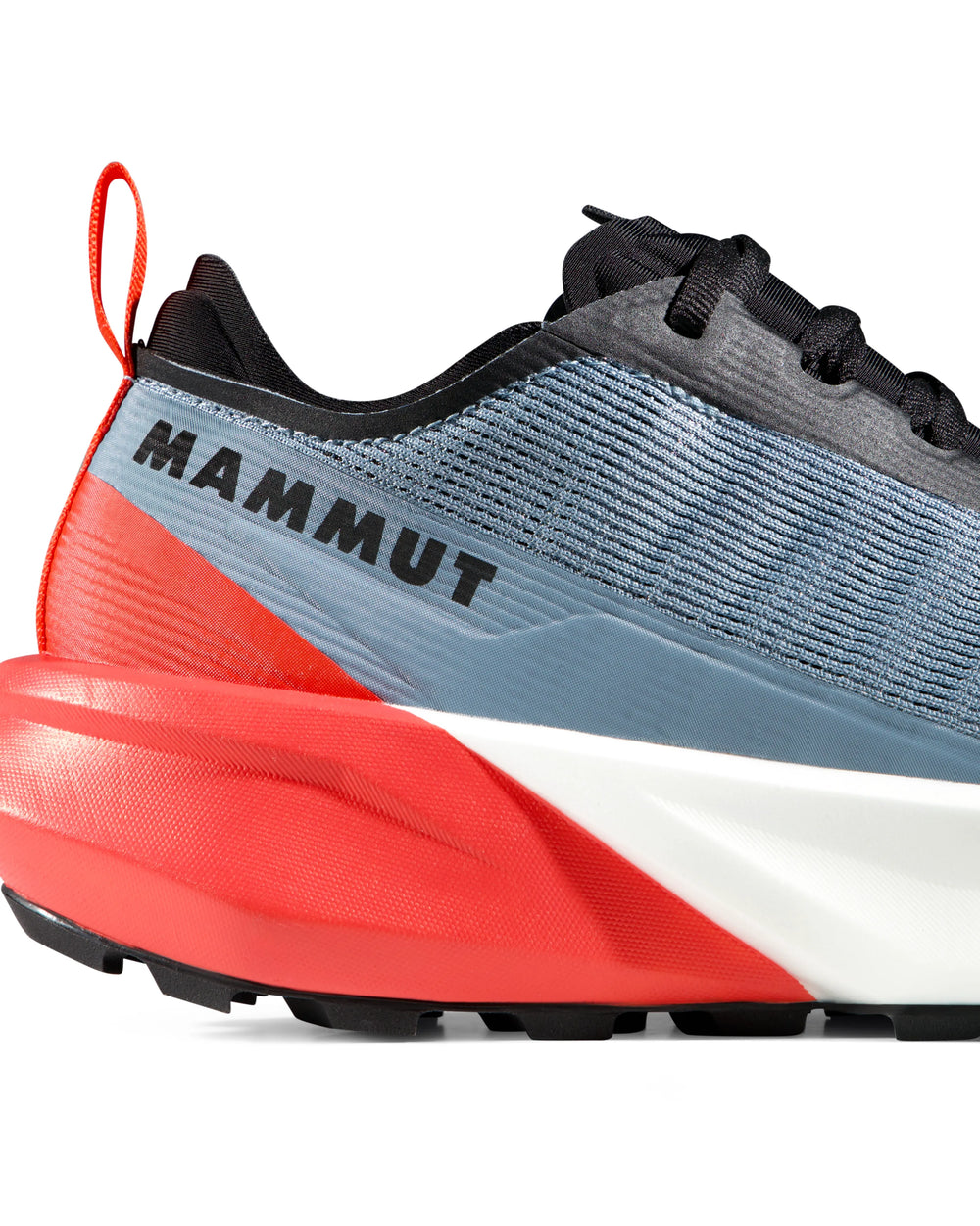 nebla-mammut red