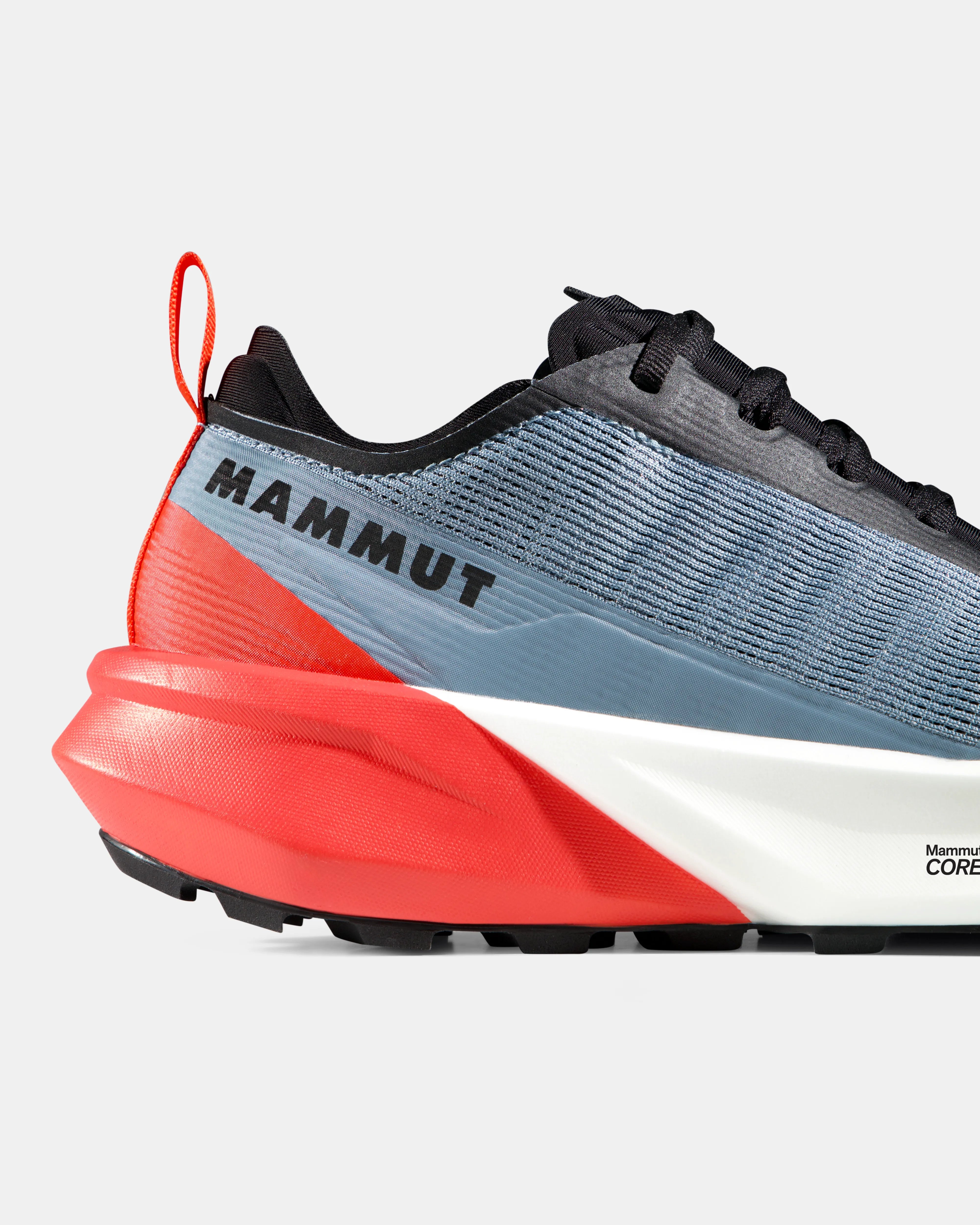nebla-mammut red
